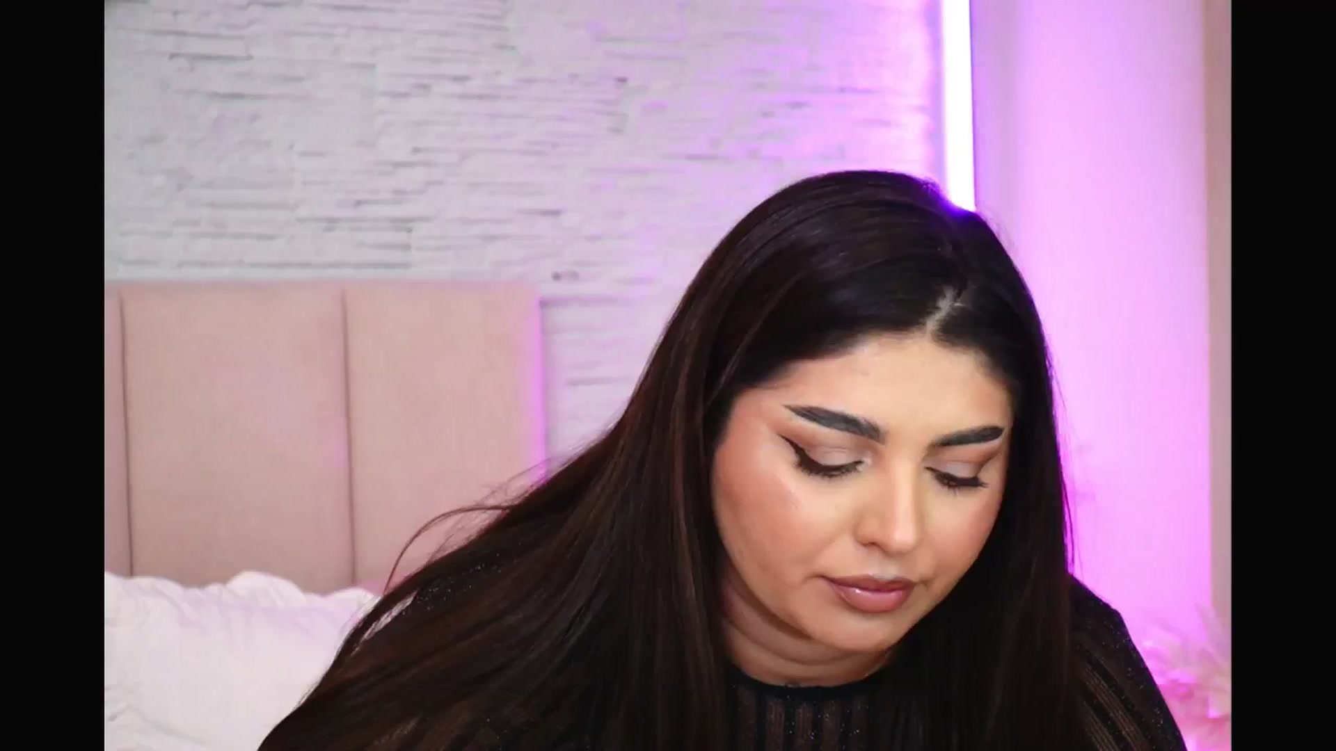 Gallery image thumbnail from RachelS's myfreecams stream on, 01/26/2026, 07:11 image 18 of 20