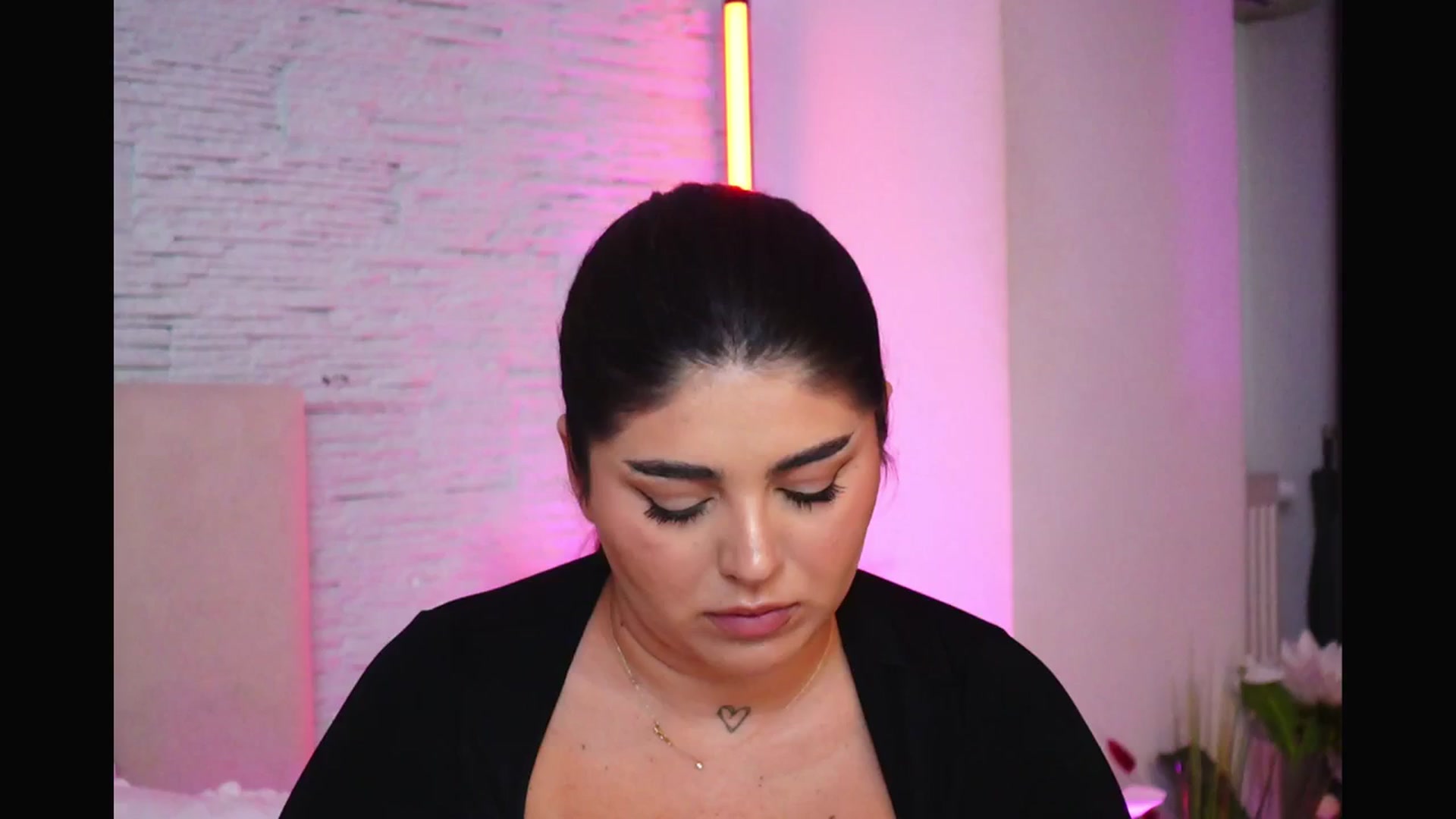 Gallery image thumbnail from RachelS's myfreecams stream on, 01/28/2026, 12:24 image 4 of 20