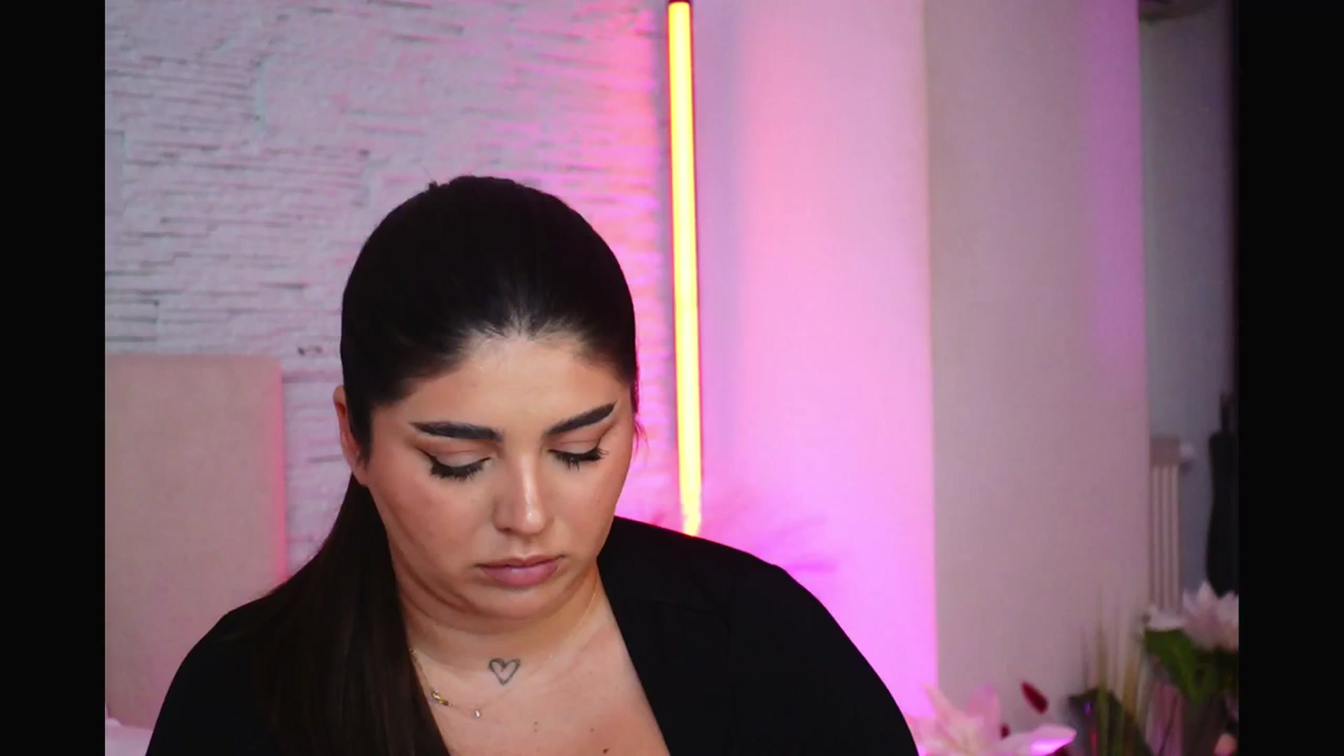 Gallery image thumbnail from RachelS's myfreecams stream on, 01/28/2026, 12:24 image 20 of 20