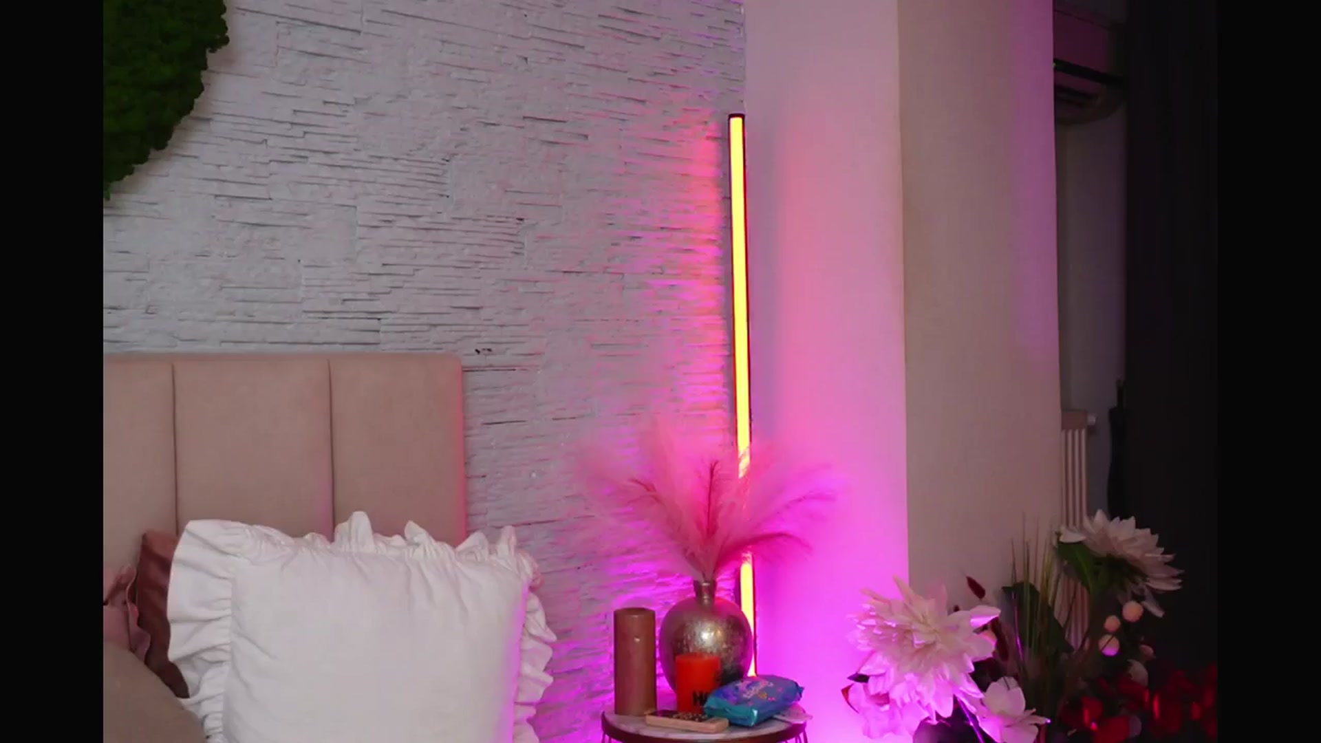 Gallery image thumbnail from RachelS's myfreecams stream on, 01/29/2026, 06:22 image 2 of 20