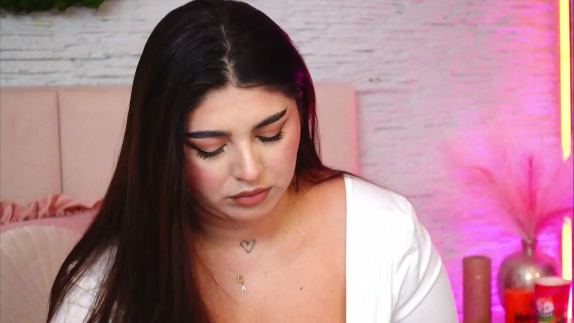 Gallery image thumbnail from RachelS's myfreecams stream on, 02/03/2026, 07:44 image 19 of 20