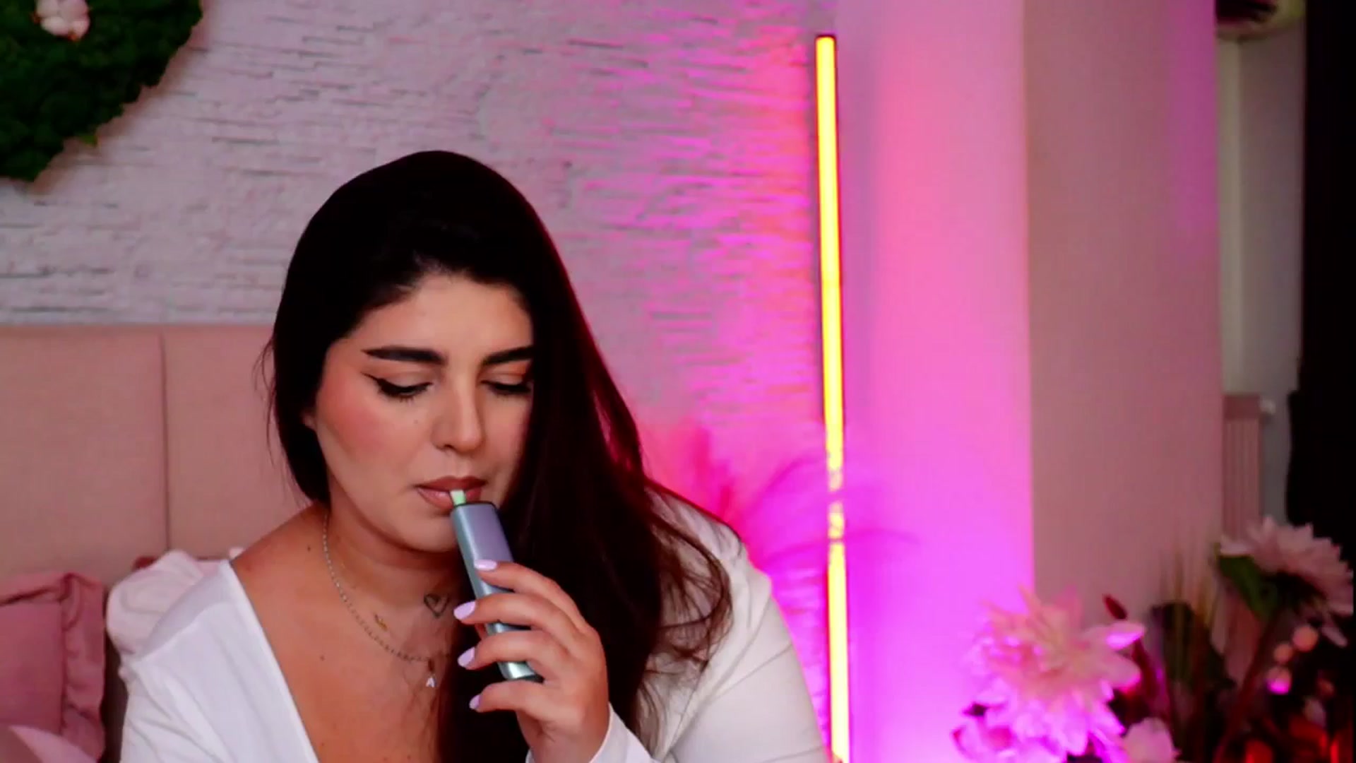 Gallery image thumbnail from RachelS's myfreecams stream on, 02/10/2026, 08:16 image 20 of 20