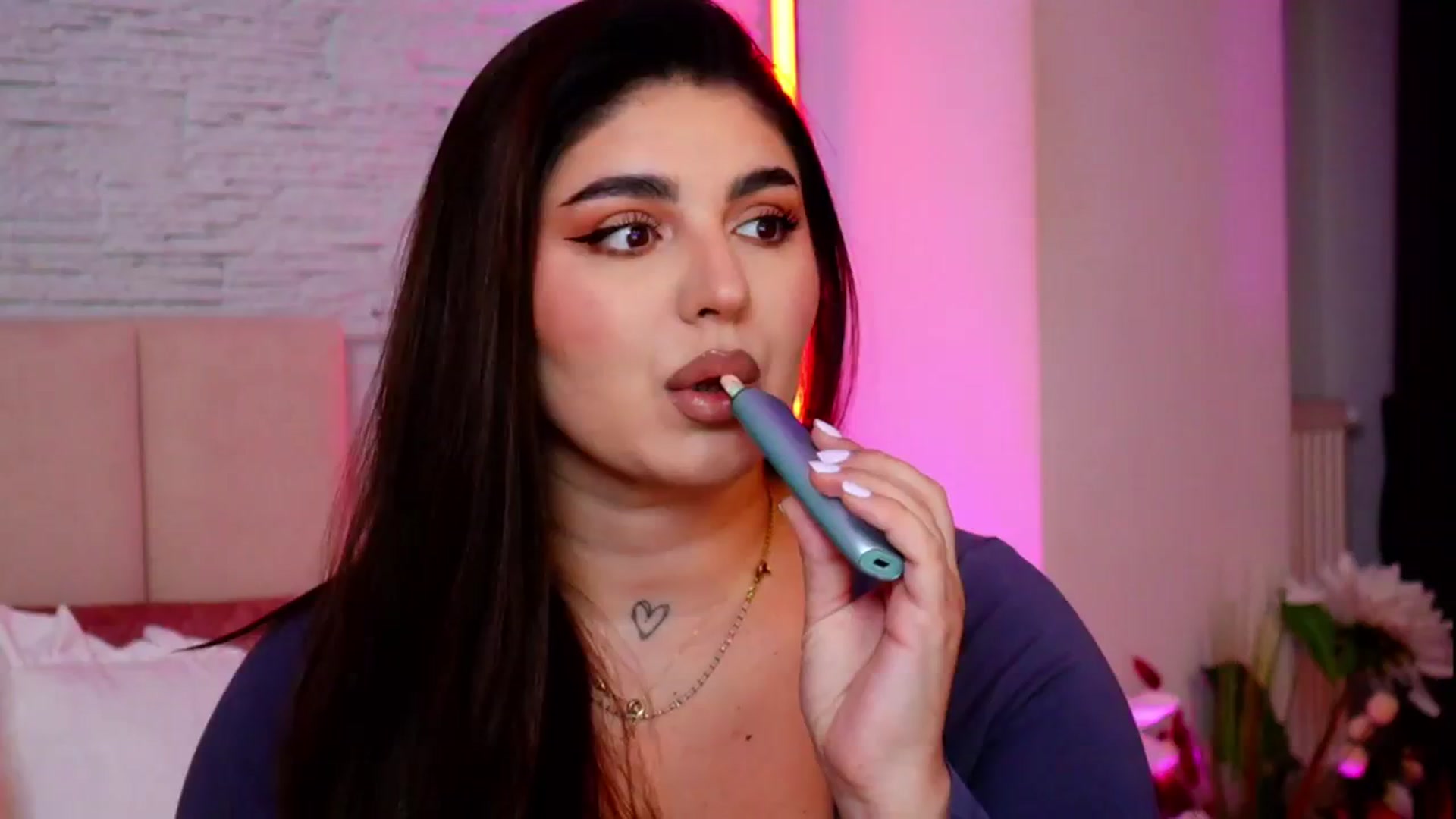 Gallery image thumbnail from RachelS's myfreecams stream on, 02/11/2026, 06:49 image 3 of 20
