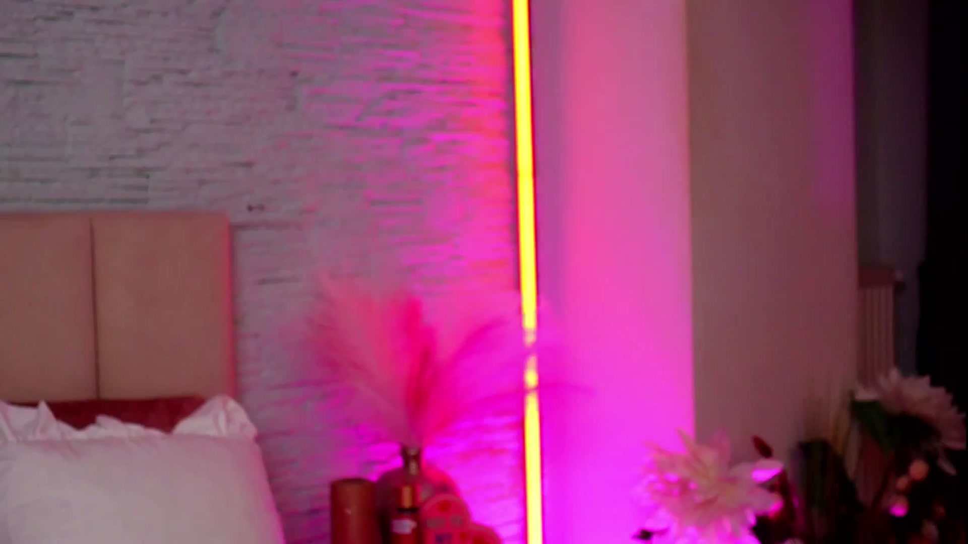 Gallery image thumbnail from RachelS's myfreecams stream on, 02/11/2026, 06:49 image 6 of 20
