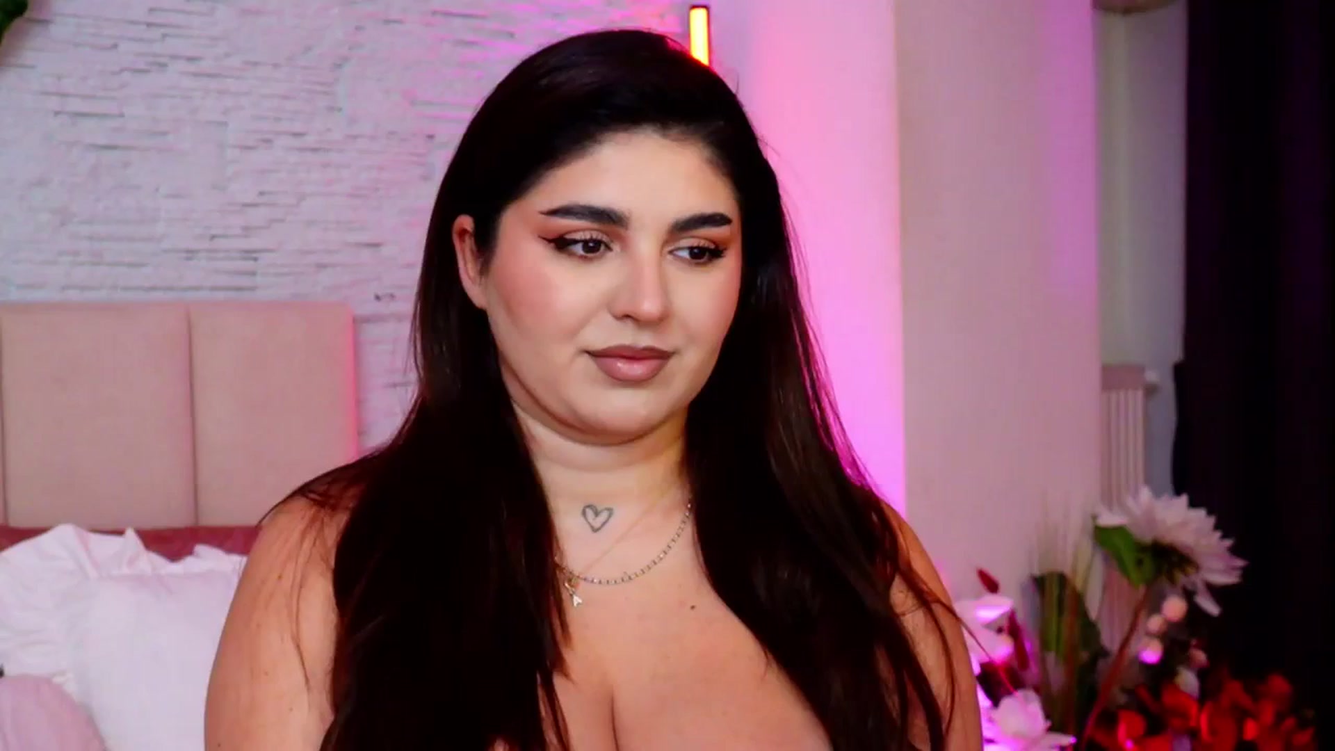 Gallery image thumbnail from RachelS's myfreecams stream on, 02/11/2026, 06:49 image 14 of 20