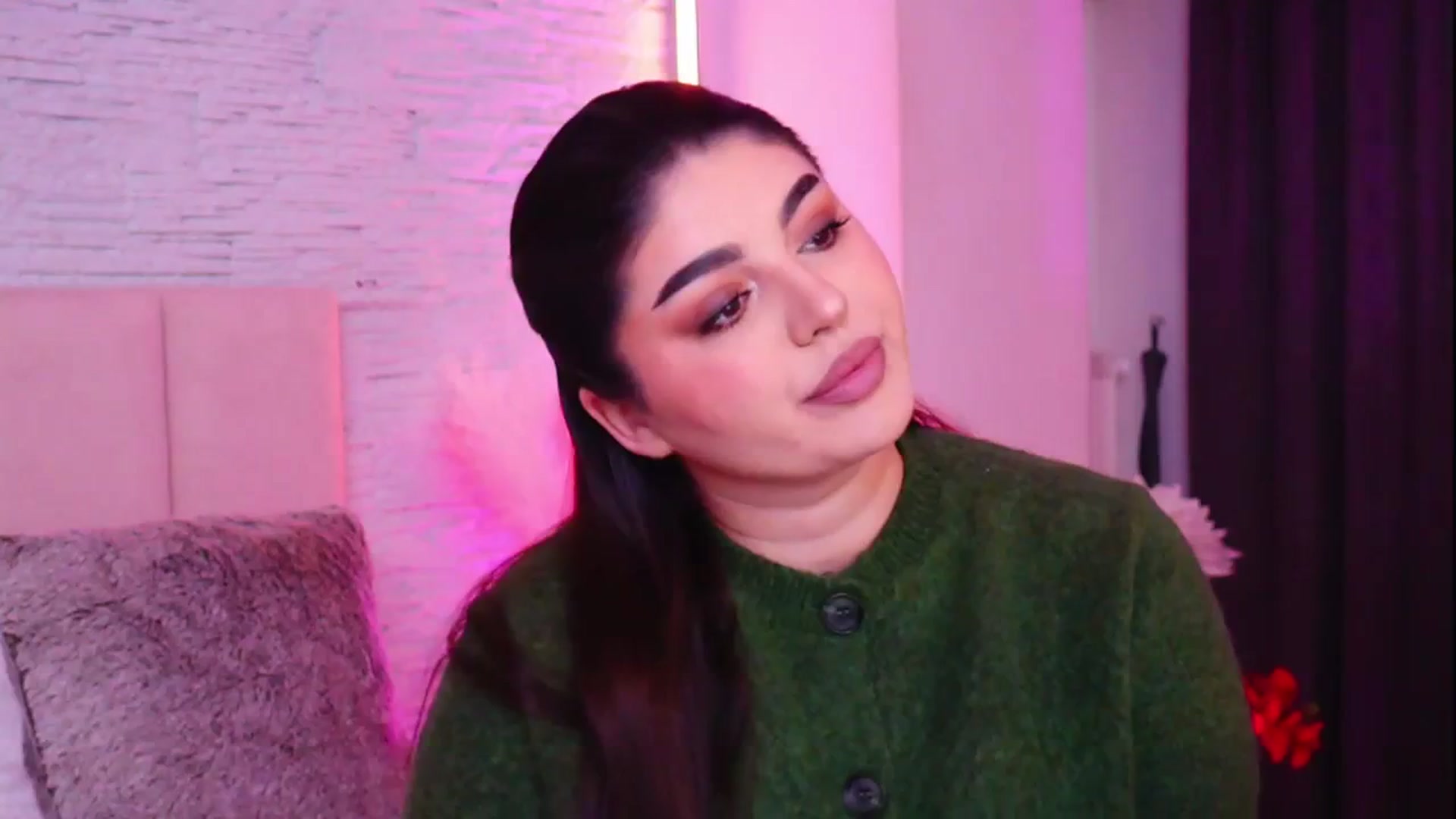 Gallery image thumbnail from RachelS's myfreecams stream on, 02/18/2026, 07:55 image 11 of 20