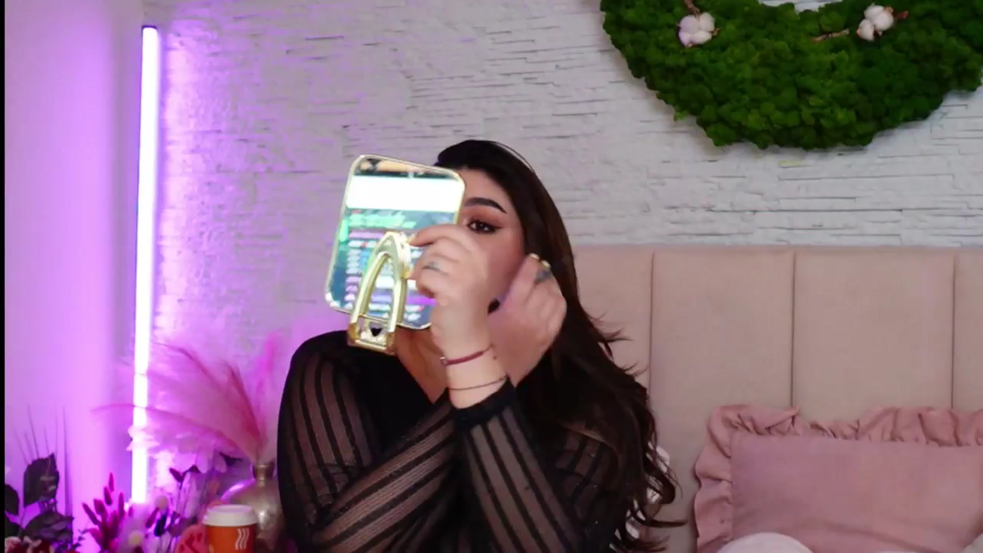 Gallery image thumbnail from RachelS's myfreecams stream on, 04/21/2026, 07:49 image 9 of 20