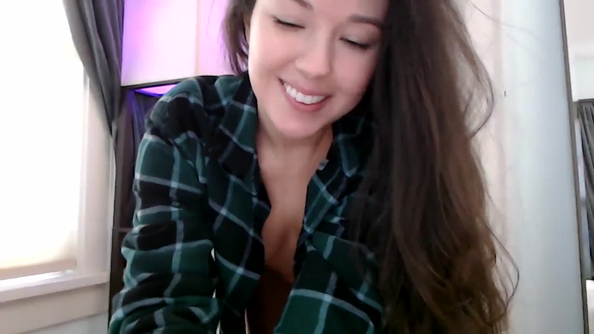 Gallery image thumbnail from RachelWren's myfreecams stream on, 02/09/2024, 18:09 image 11 of 20