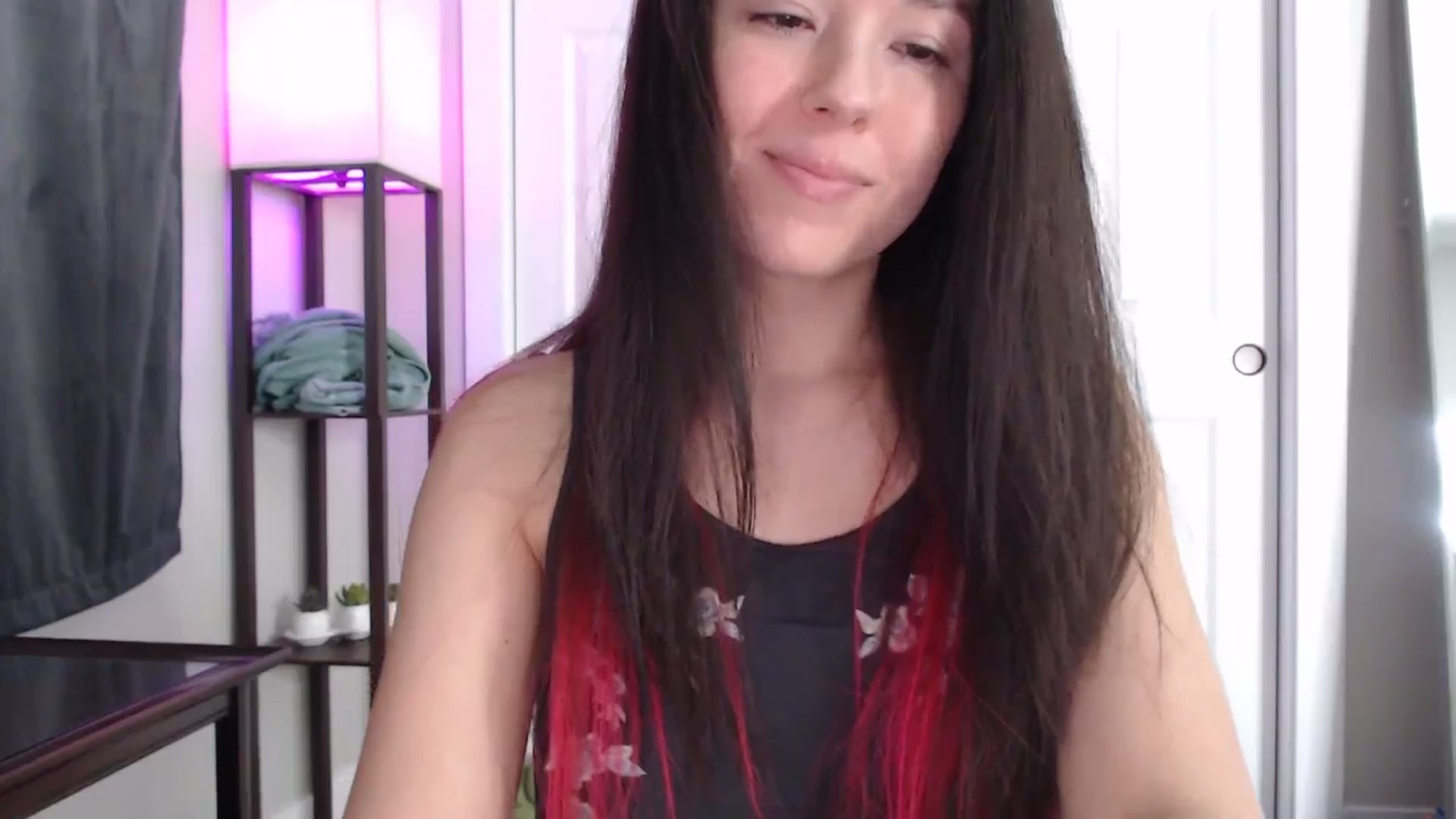 Gallery image thumbnail from RachelWren's myfreecams stream on, 11/18/2025, 18:48 image 20 of 20