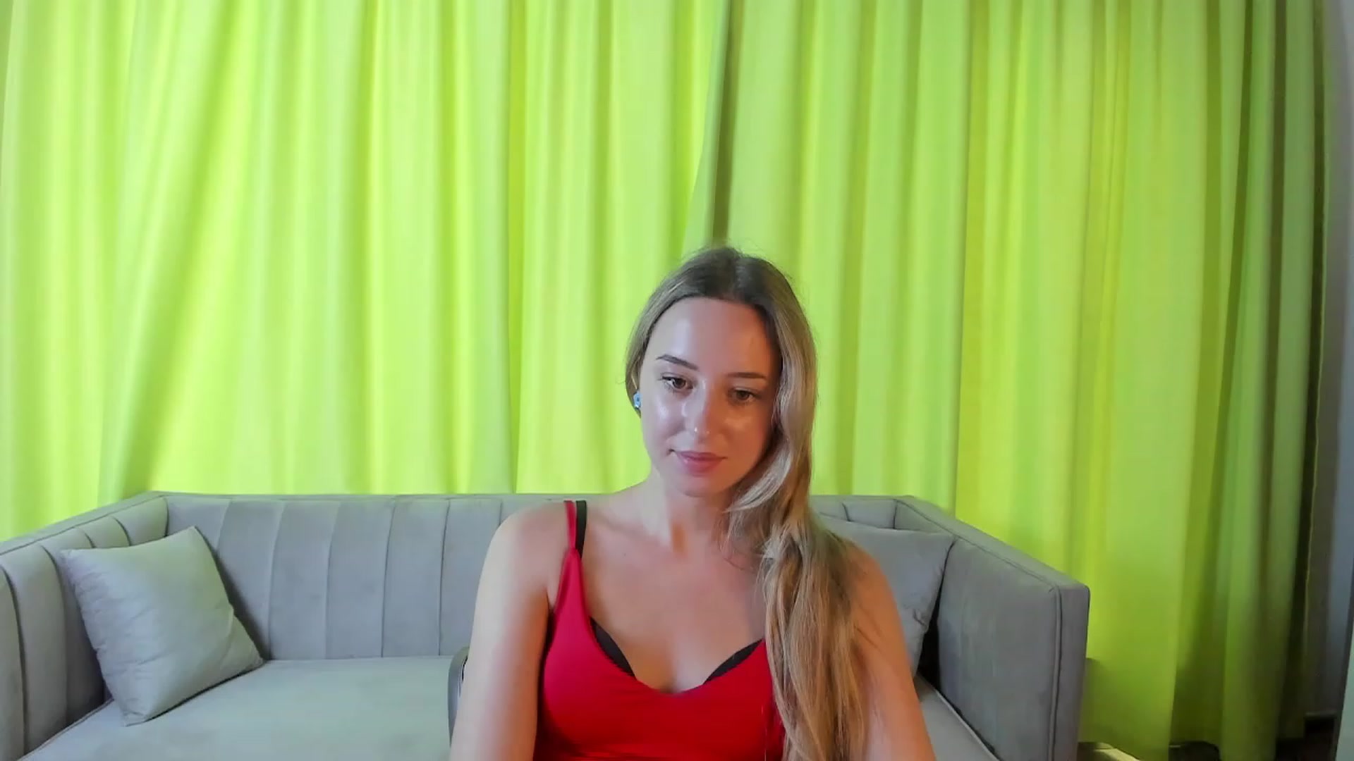 Gallery image thumbnail from Rachel_Bell's myfreecams stream on, 08/18/2023, 14:39 image 8 of 20