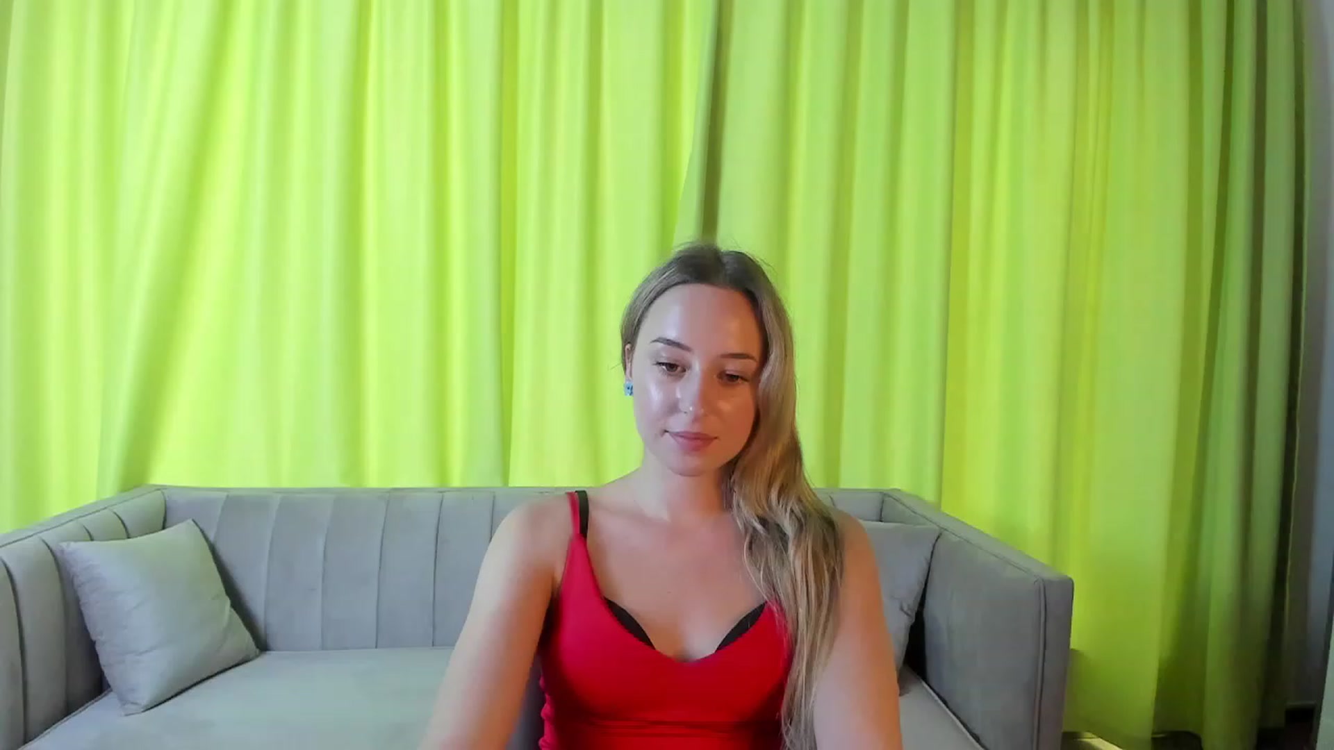 Gallery image thumbnail from Rachel_Bell's myfreecams stream on, 08/18/2023, 14:39 image 11 of 20