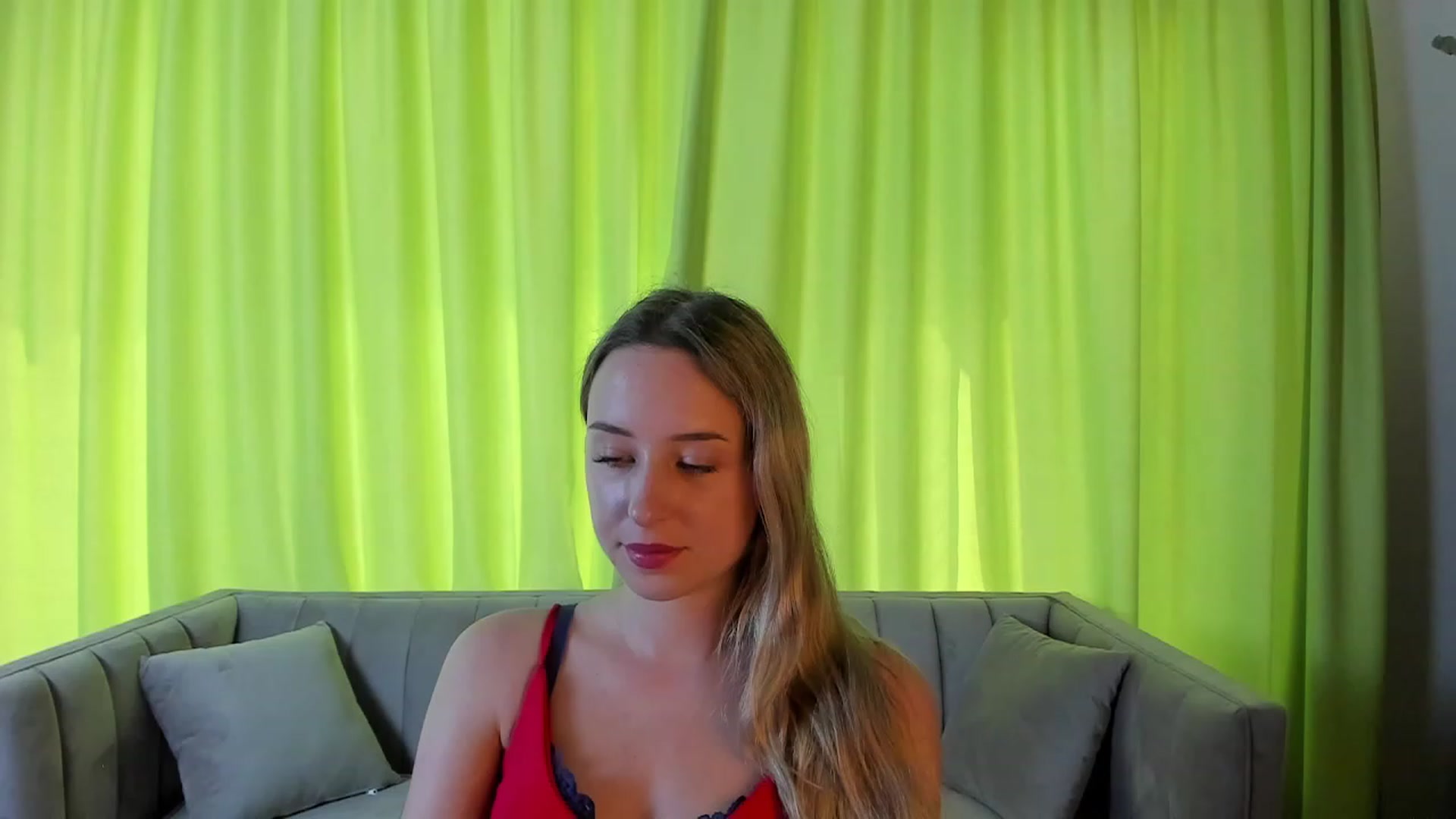Gallery image thumbnail from Rachel_Bell's myfreecams stream on, 08/27/2023, 10:16 image 9 of 20