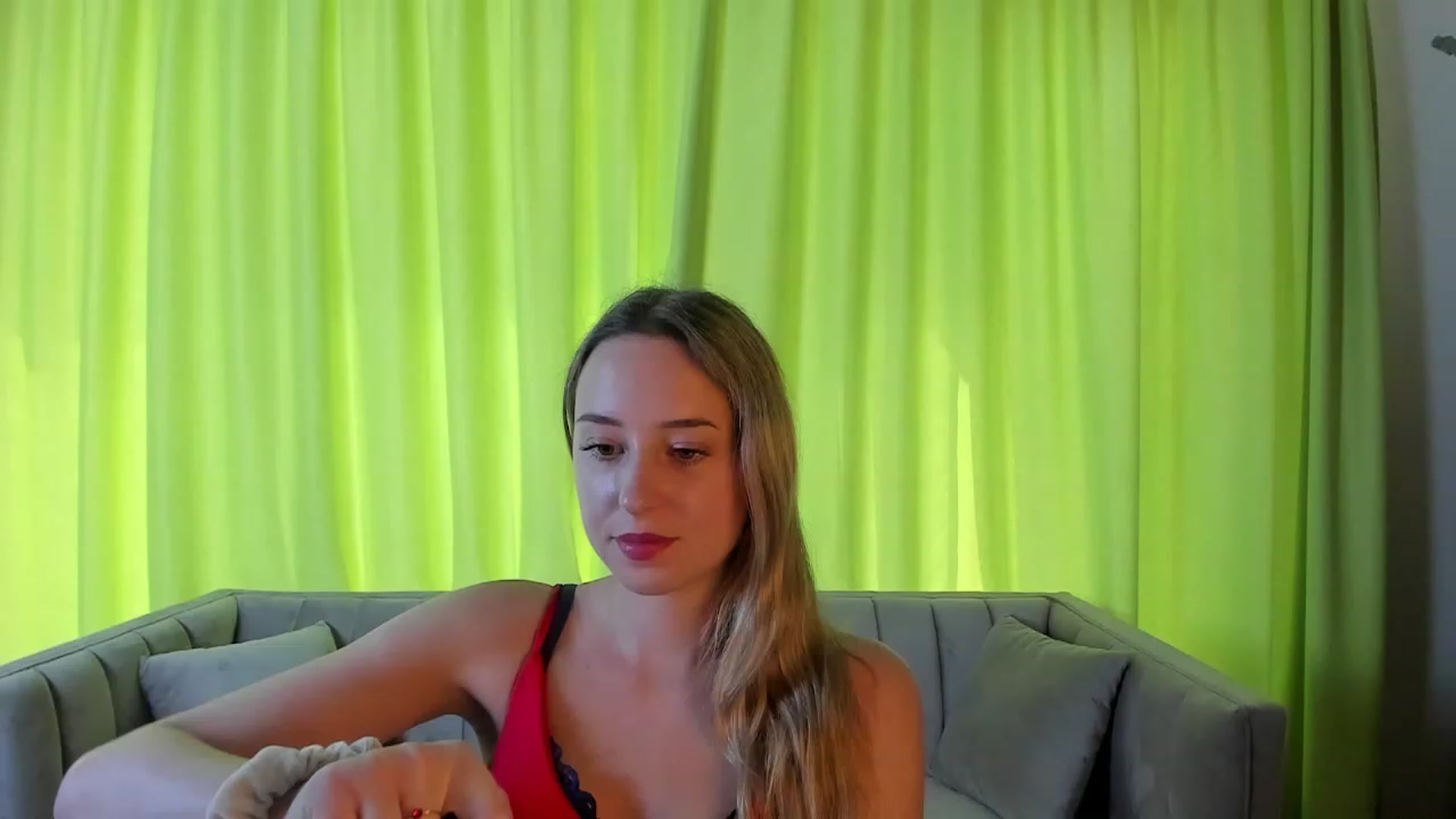 Gallery image thumbnail from Rachel_Bell's myfreecams stream on, 08/27/2023, 10:16 image 10 of 20