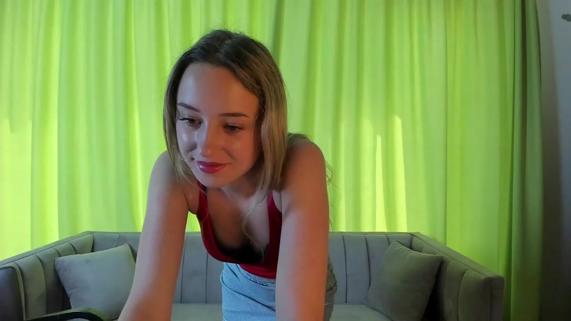 Gallery image thumbnail from Rachel_Bell's myfreecams stream on, 08/27/2023, 10:16 image 5 of 20