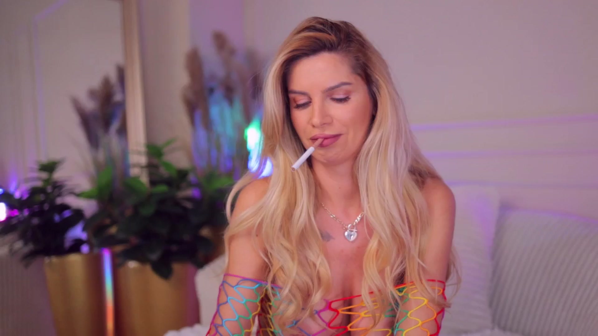 Gallery image thumbnail from Rachel_Quinn's myfreecams stream on, 03/15/2026, 08:56 image 1 of 20