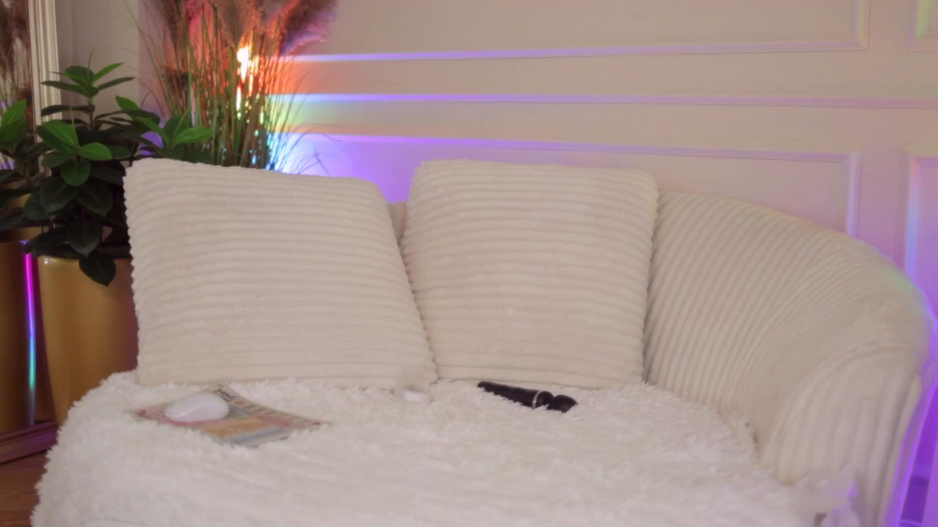 Gallery image thumbnail from Rachel_Quinn's myfreecams stream on, 04/29/2026, 06:09 image 11 of 20