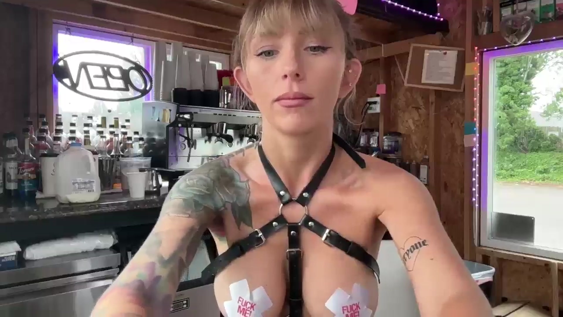Gallery image thumbnail from Rachel_bikini's myfreecams stream on, 06/10/2024, 18:04 image 10 of 20