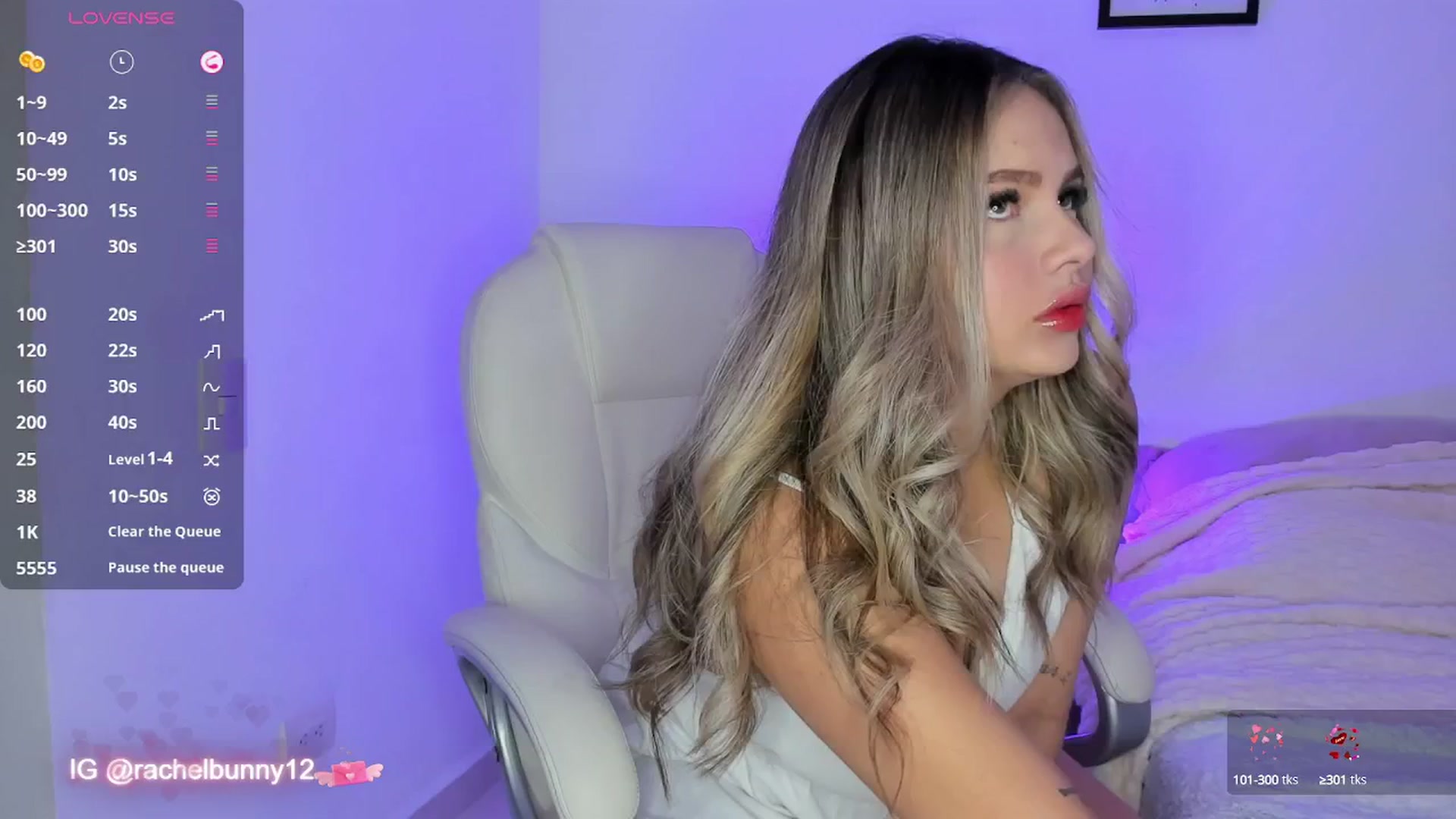 Gallery image thumbnail from RachellHaze's myfreecams stream on, 03/10/2025, 07:21 image 1 of 20