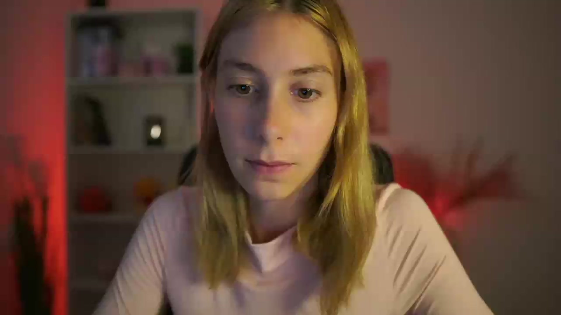 Gallery image thumbnail from Rachelmorrene's myfreecams stream on, 07/19/2026, 10:30 image 1 of 20