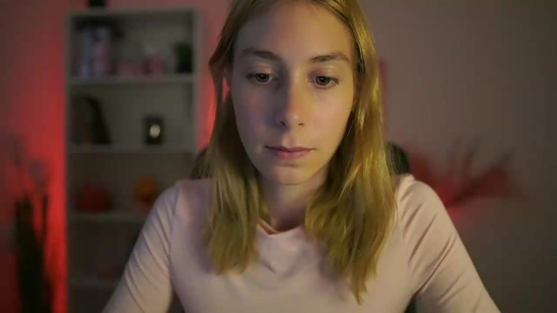 Gallery image thumbnail from Rachelmorrene's myfreecams stream on, 07/19/2026, 10:30 image 4 of 20