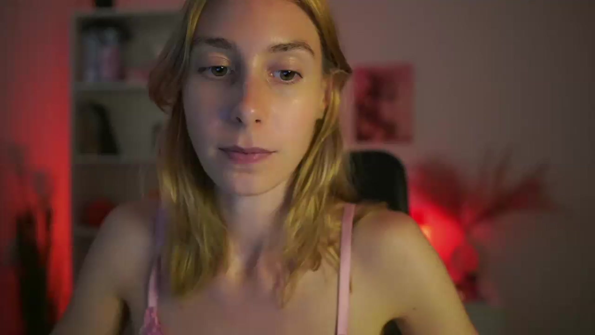 Gallery image thumbnail from Rachelmorrene's myfreecams stream on, 07/19/2026, 13:02 image 12 of 20