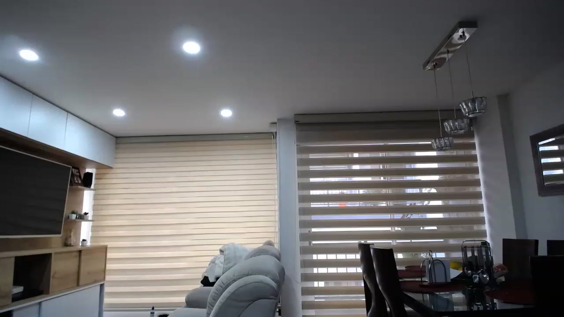 Gallery image thumbnail from Rachelsensual's myfreecams stream on, 11/14/2022, 19:37 image 18 of 20