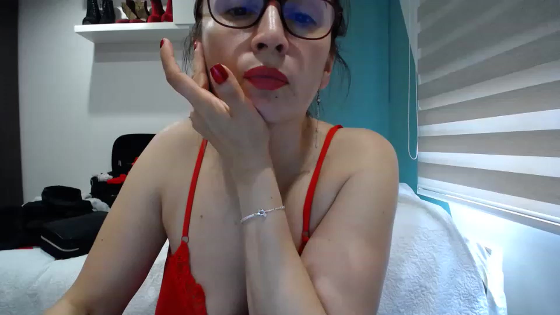 Gallery image thumbnail from Rachelsensual's myfreecams stream on, 11/20/2022, 21:20 image 11 of 20