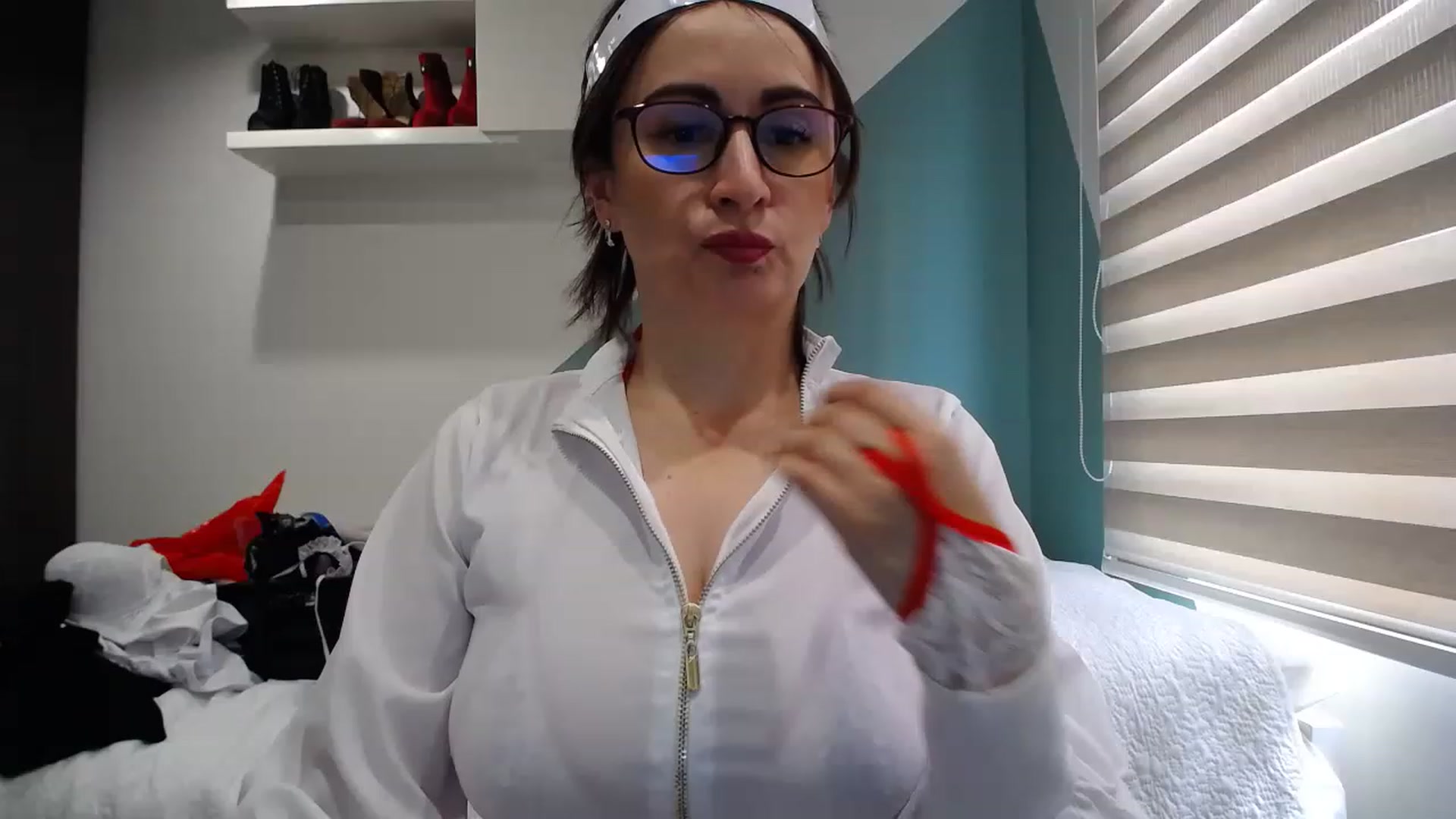 Gallery image thumbnail from Rachelsensual's myfreecams stream on, 11/21/2022, 21:45 image 14 of 20