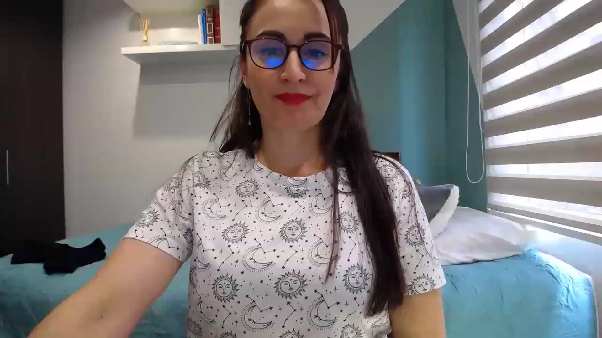 Gallery image thumbnail from Rachelsensual's myfreecams stream on, 12/31/2022, 21:05 image 10 of 20