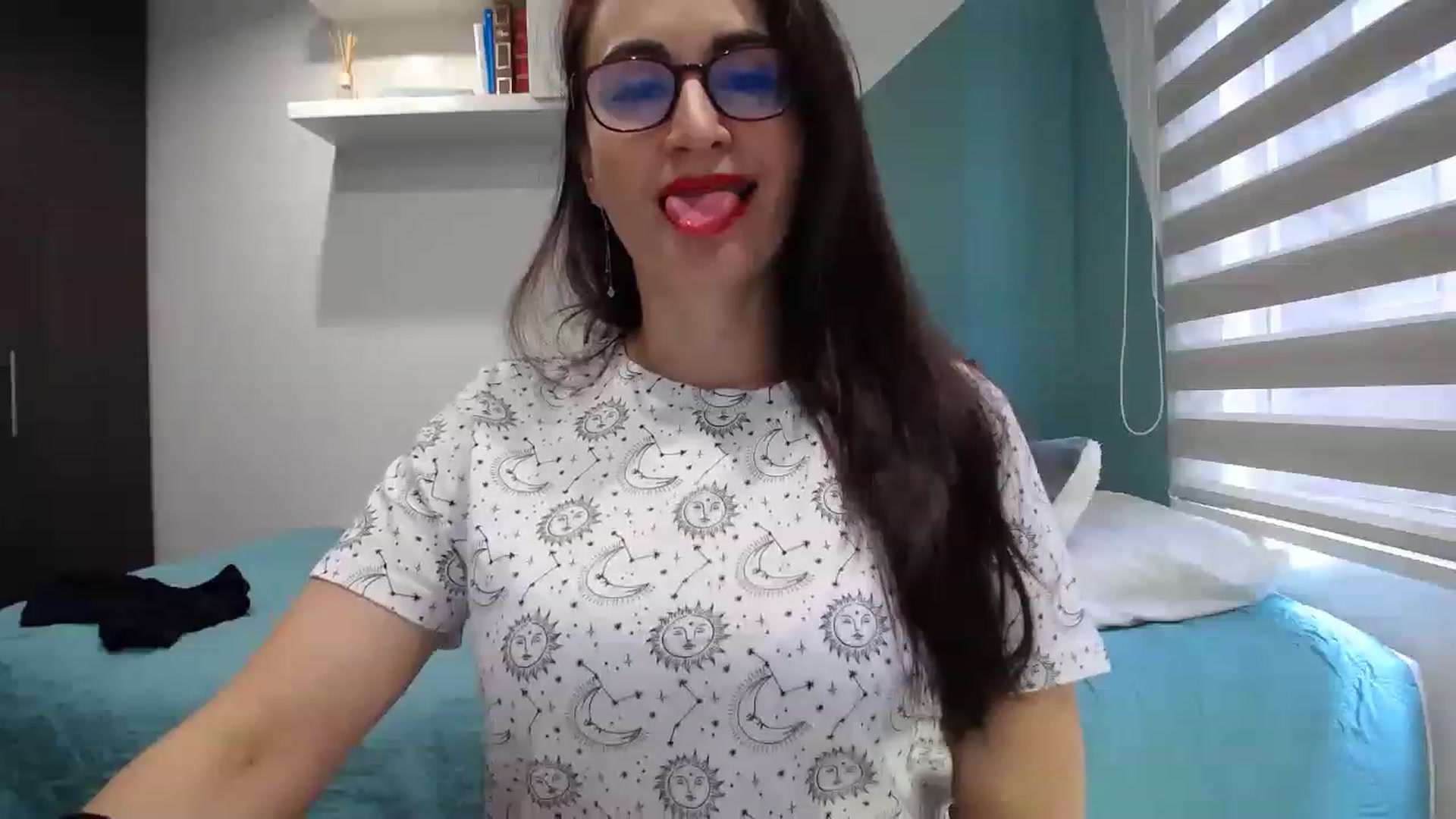 Gallery image thumbnail from Rachelsensual's myfreecams stream on, 12/31/2022, 21:05 image 5 of 20