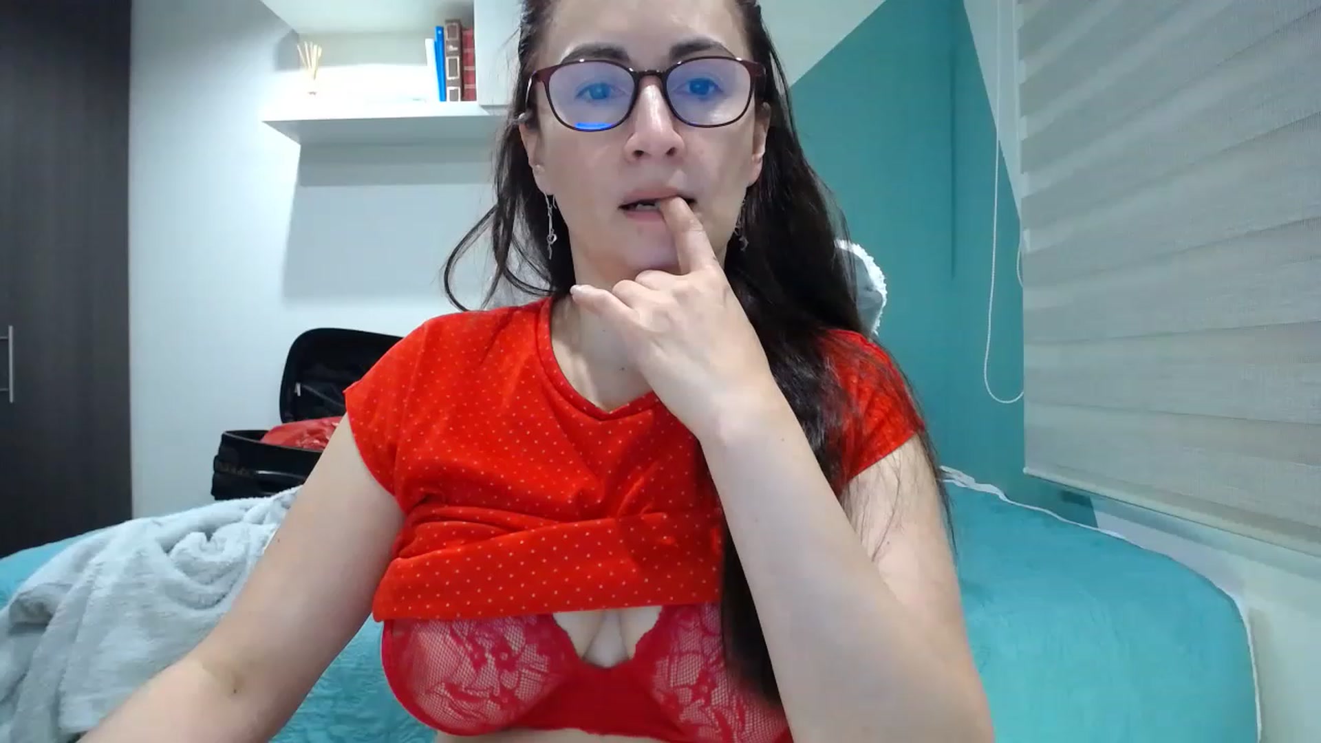 Gallery image thumbnail from Rachelsensual's myfreecams stream on, 01/01/2023, 20:53 image 16 of 20