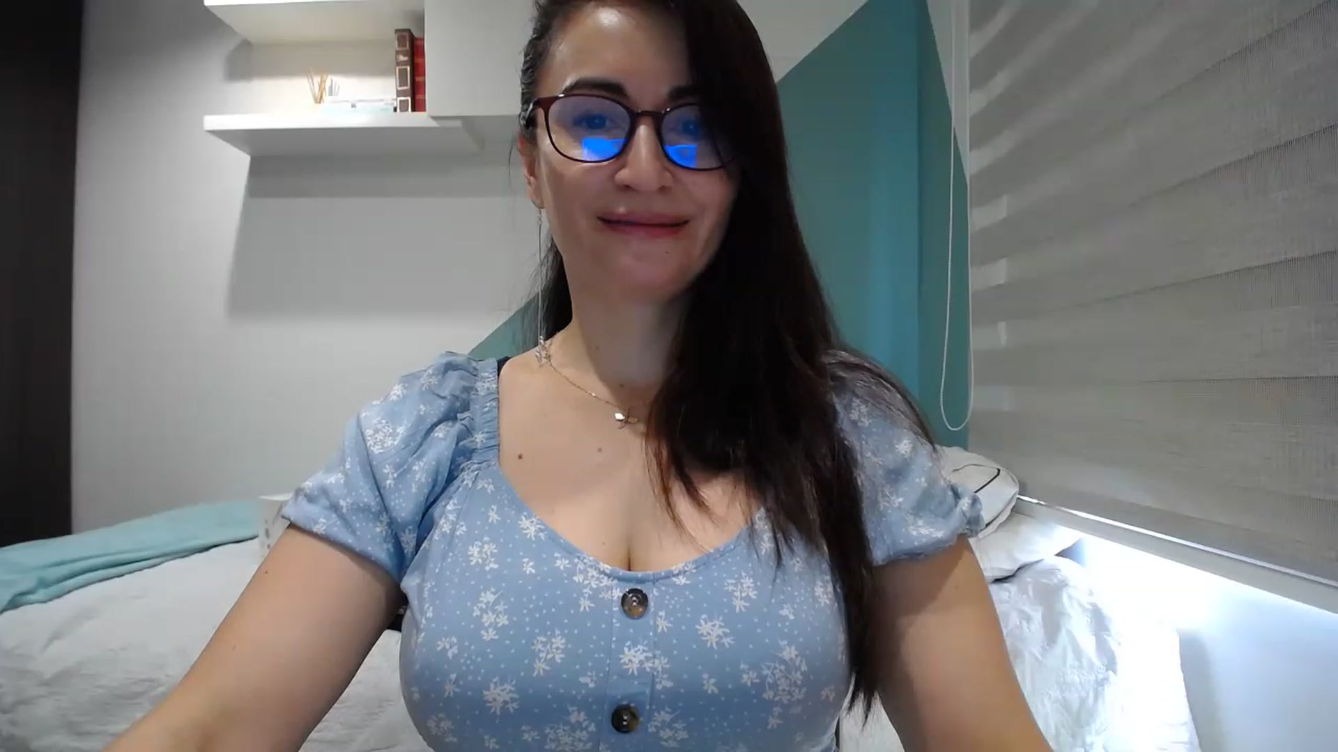 Gallery image thumbnail from Rachelsensual's myfreecams stream on, 04/01/2023, 18:00 image 20 of 20