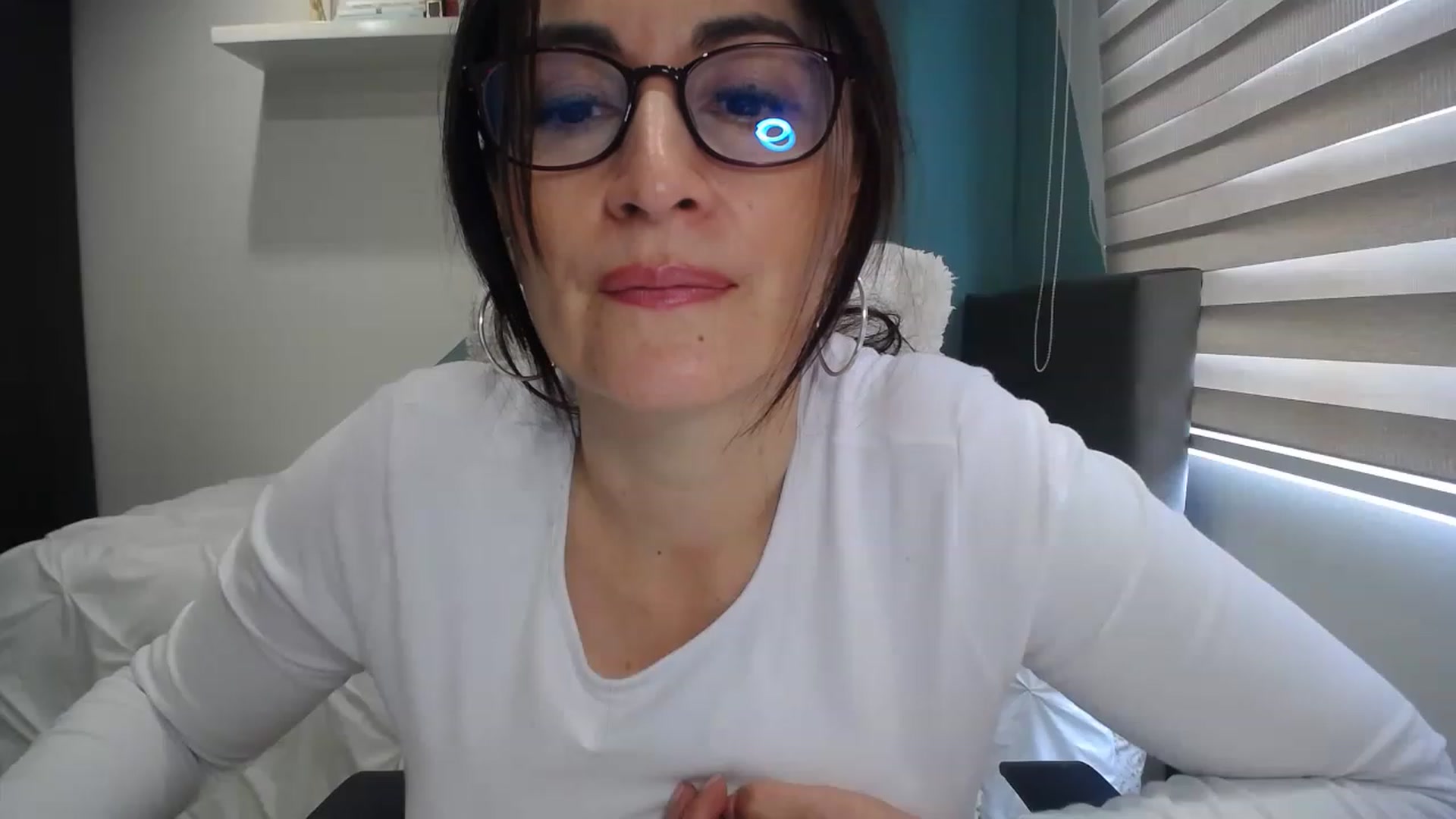 Gallery image thumbnail from Rachelsensual's myfreecams stream on, 05/30/2023, 20:52 image 15 of 20