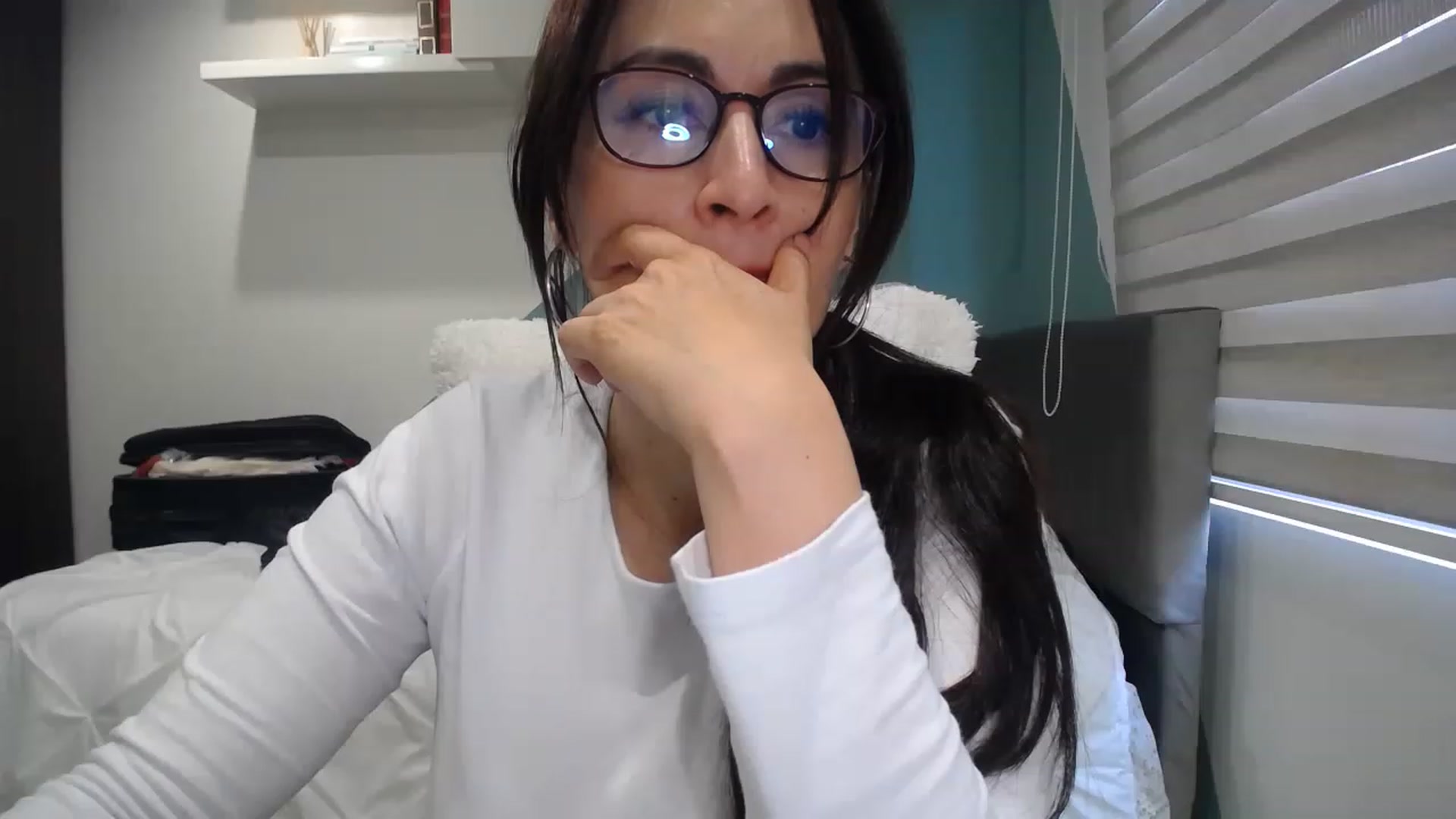 Gallery image thumbnail from Rachelsensual's myfreecams stream on, 05/30/2023, 22:24 image 13 of 20