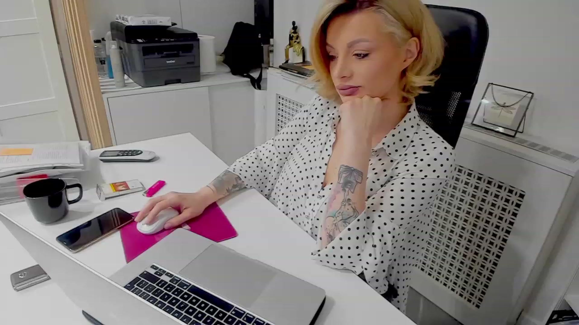 Gallery image thumbnail from Racy_D's myfreecams stream on, 01/30/2023, 07:01 image 15 of 20