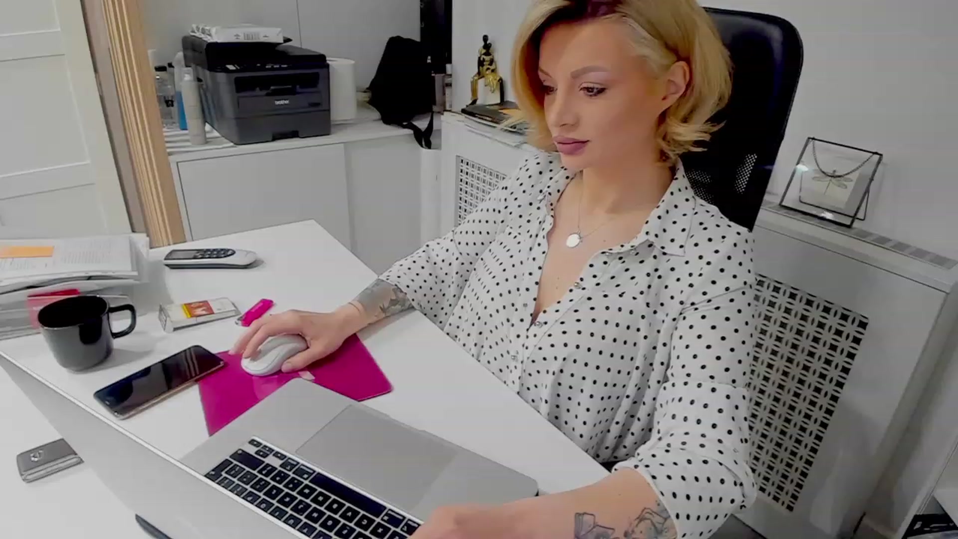 Gallery image thumbnail from Racy_D's myfreecams stream on, 01/30/2023, 07:01 image 12 of 20