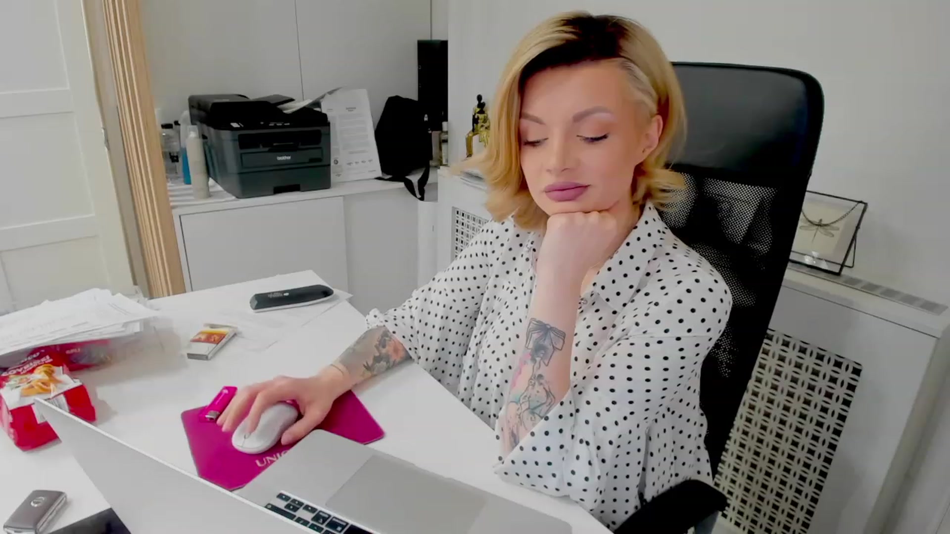 Gallery image thumbnail from Racy_D's myfreecams stream on, 01/30/2023, 12:18 image 18 of 20