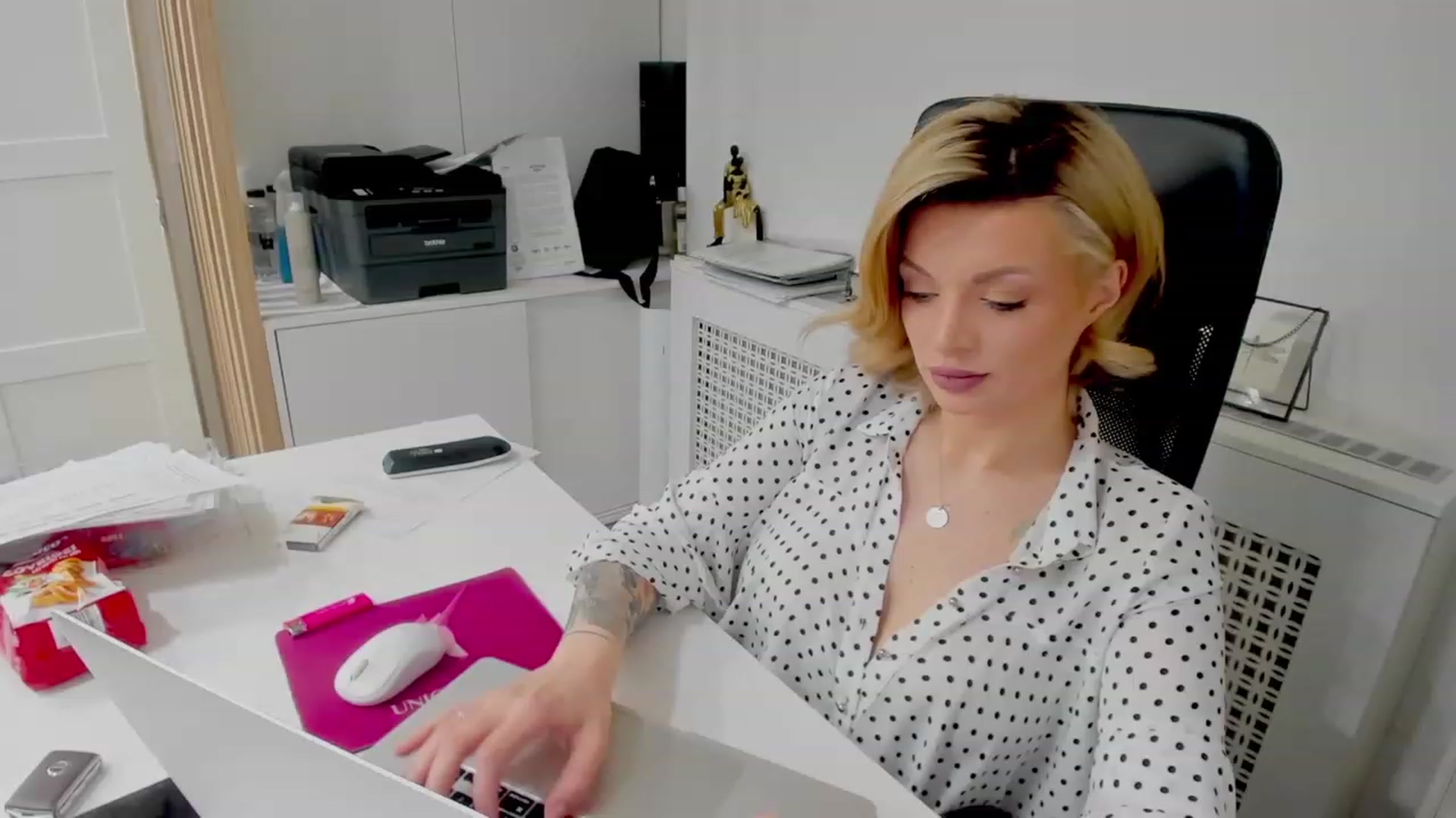 Gallery image thumbnail from Racy_D's myfreecams stream on, 01/30/2023, 12:52 image 8 of 20