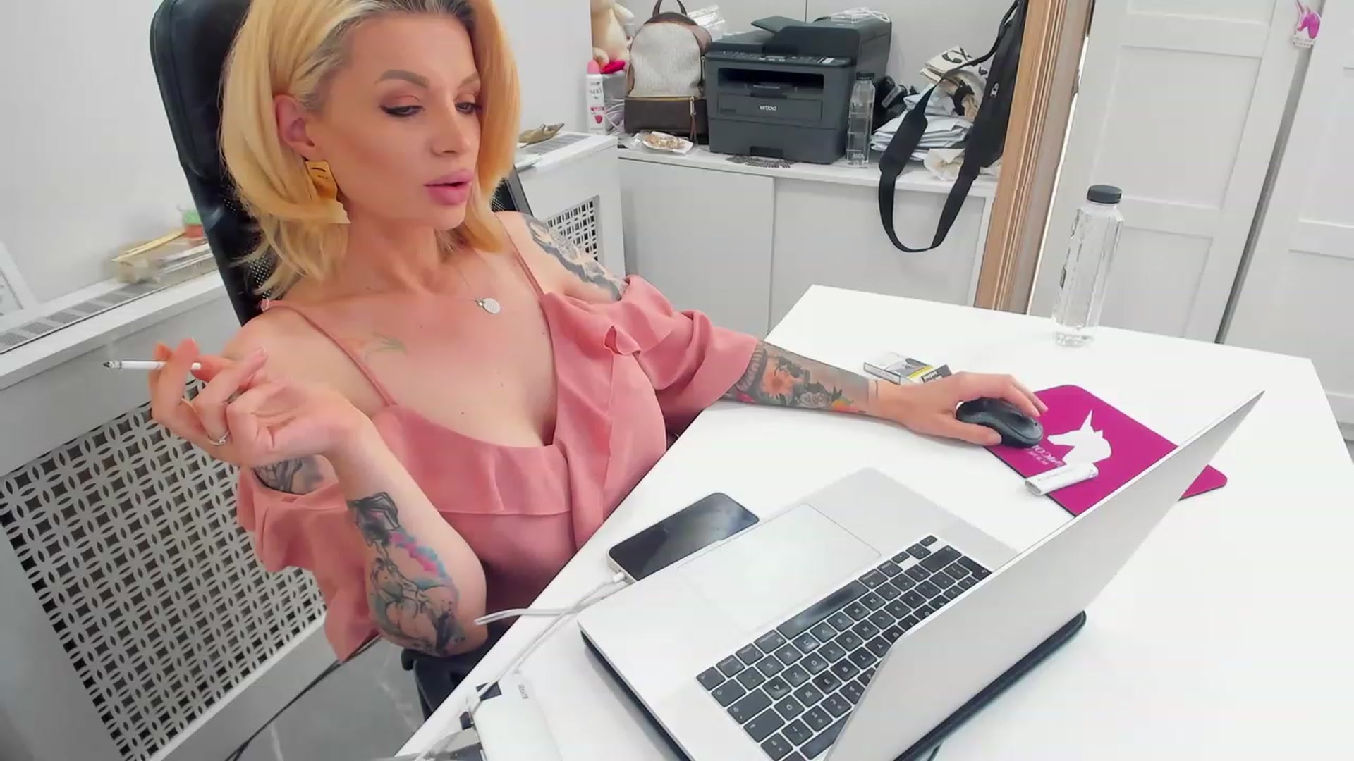 Gallery image thumbnail from Racy_D's myfreecams stream on, 07/14/2023, 15:57 image 10 of 20