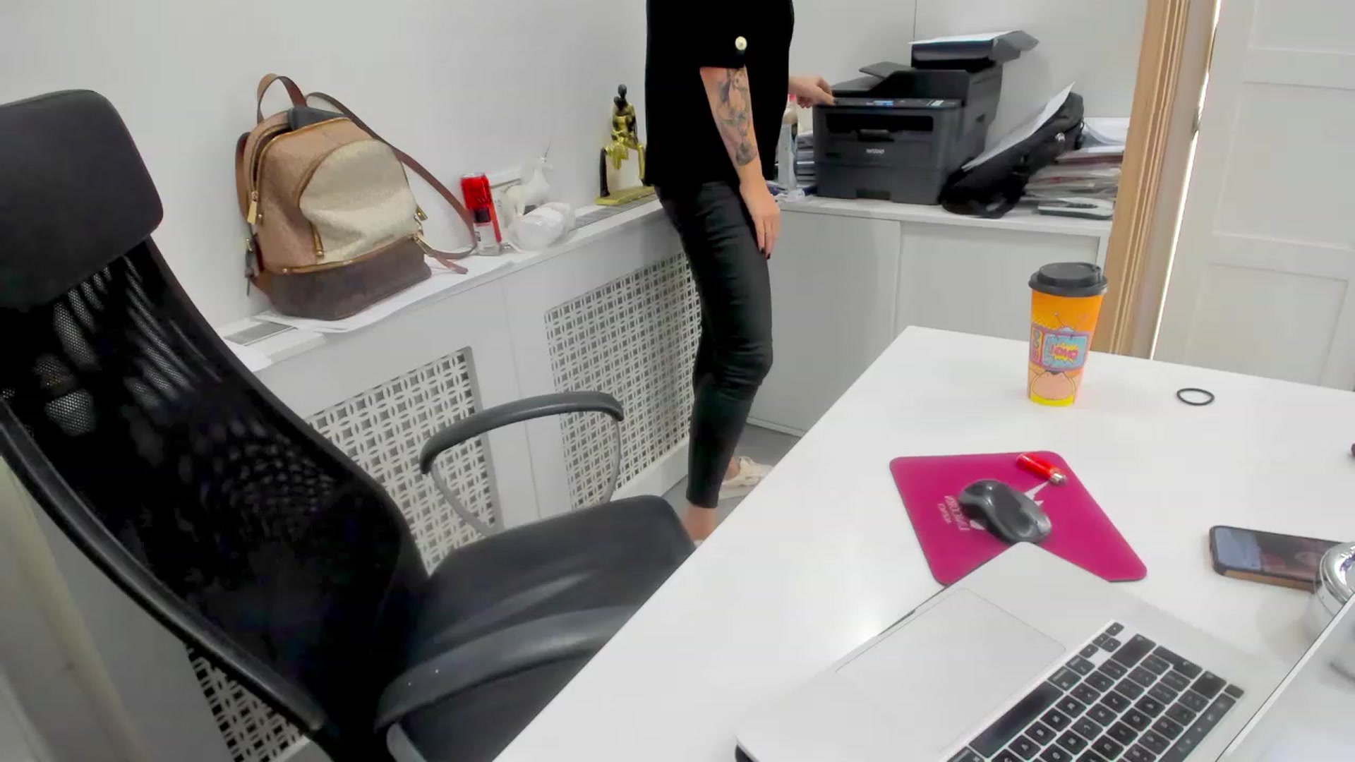 Gallery image thumbnail from Racy_D's myfreecams stream on, 10/09/2023, 12:20 image 7 of 20