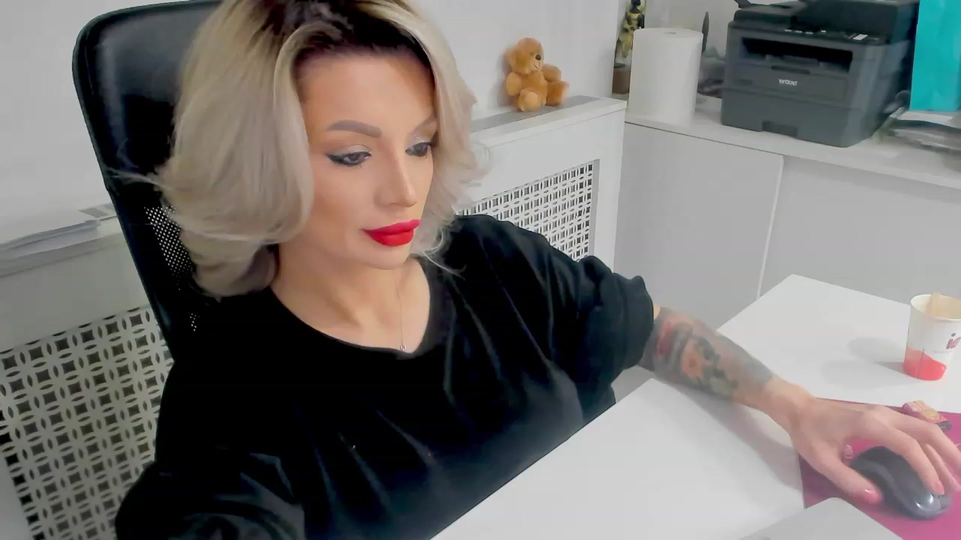Gallery image thumbnail from Racy_D's myfreecams stream on, 12/15/2023, 10:39 image 12 of 20