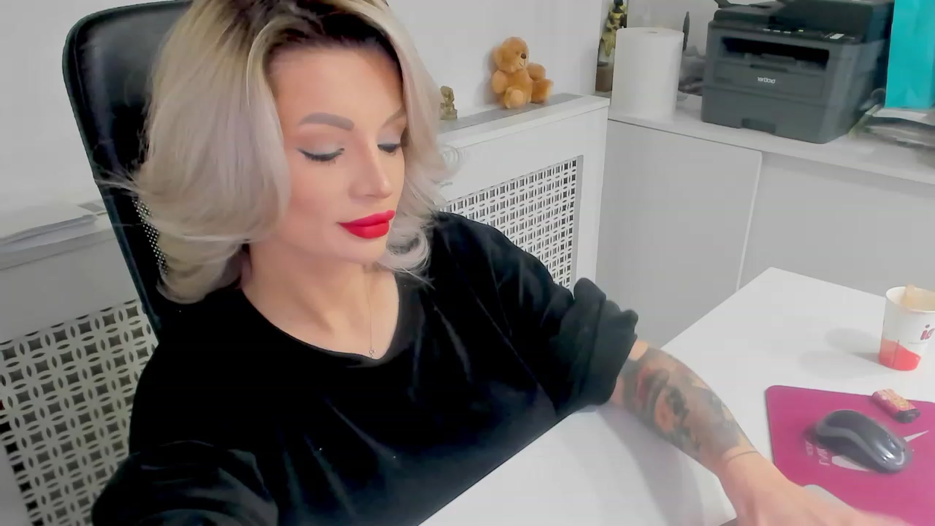 Gallery image thumbnail from Racy_D's myfreecams stream on, 12/15/2023, 10:39 image 20 of 20