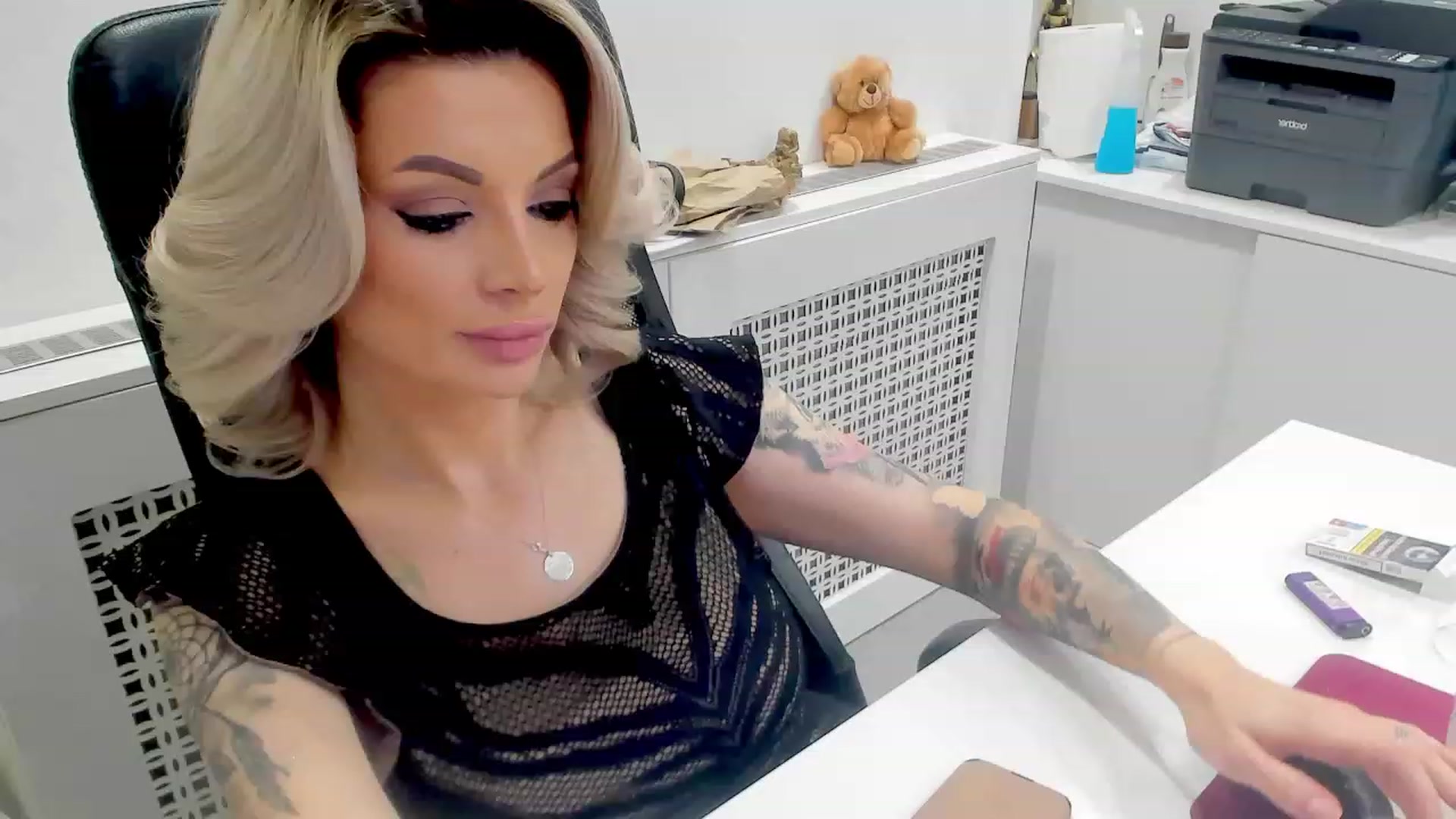 Gallery image thumbnail from Racy_D's myfreecams stream on, 12/19/2023, 14:38 image 4 of 20
