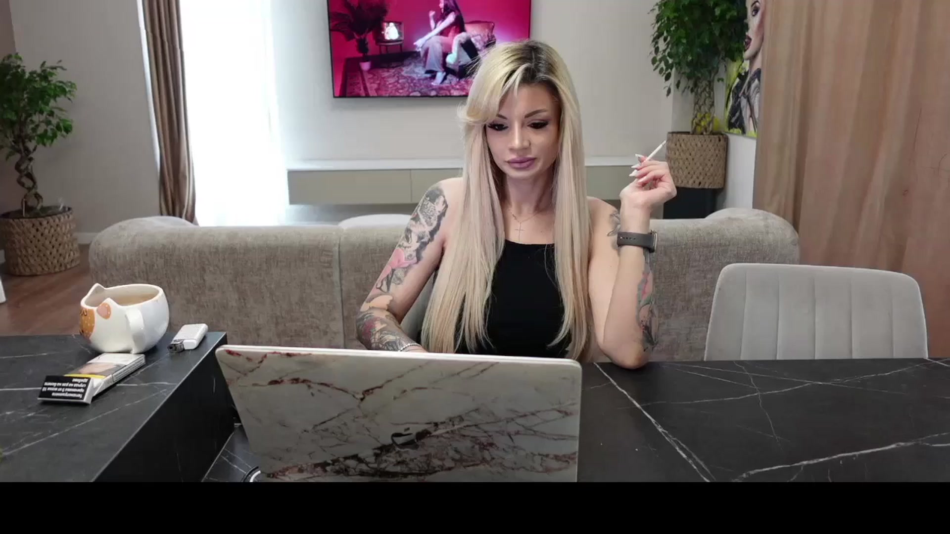 Gallery image thumbnail from Racy_D's myfreecams stream on, 05/26/2025, 07:09 image 8 of 20
