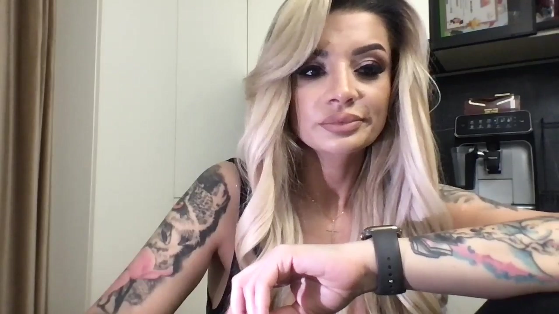 Gallery image thumbnail from Racy_D's myfreecams stream on, 05/28/2025, 17:46 image 6 of 20