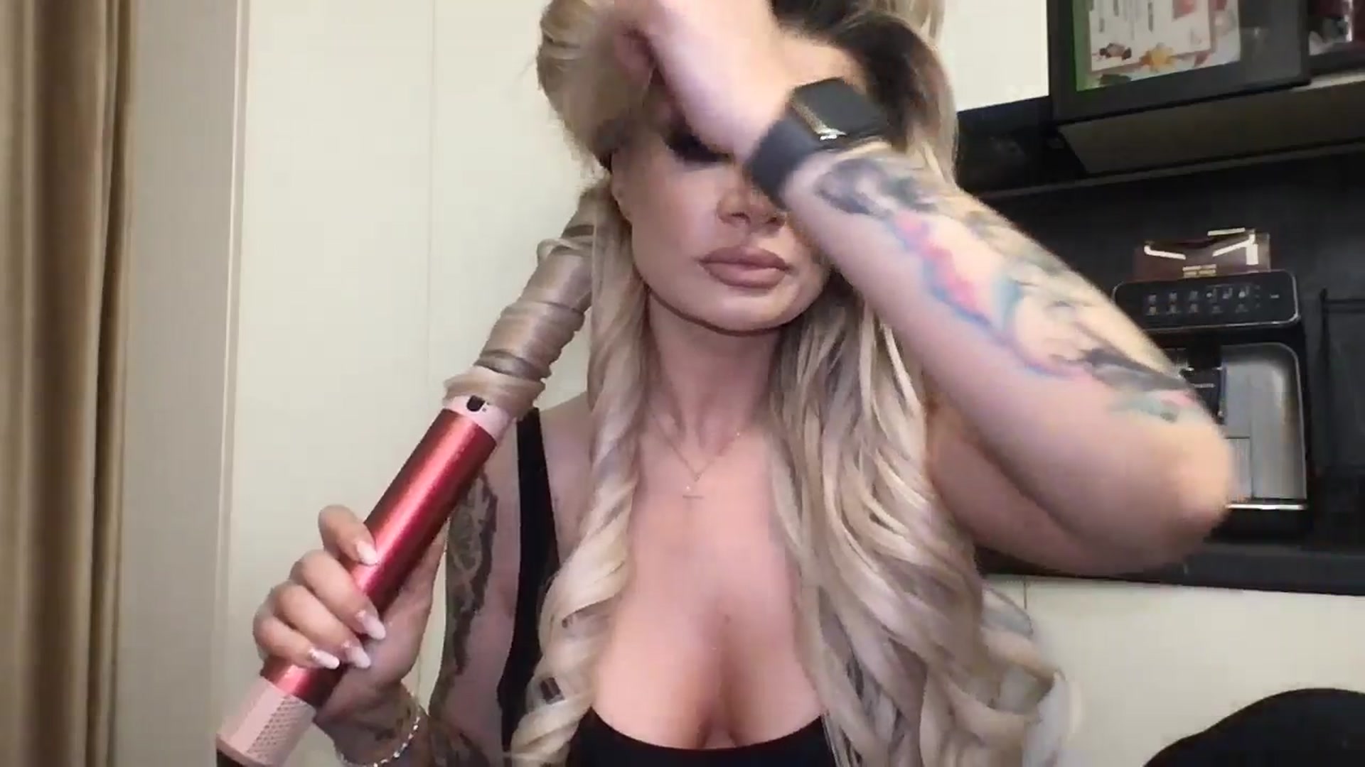 Gallery image thumbnail from Racy_D's myfreecams stream on, 05/28/2025, 17:46 image 2 of 20
