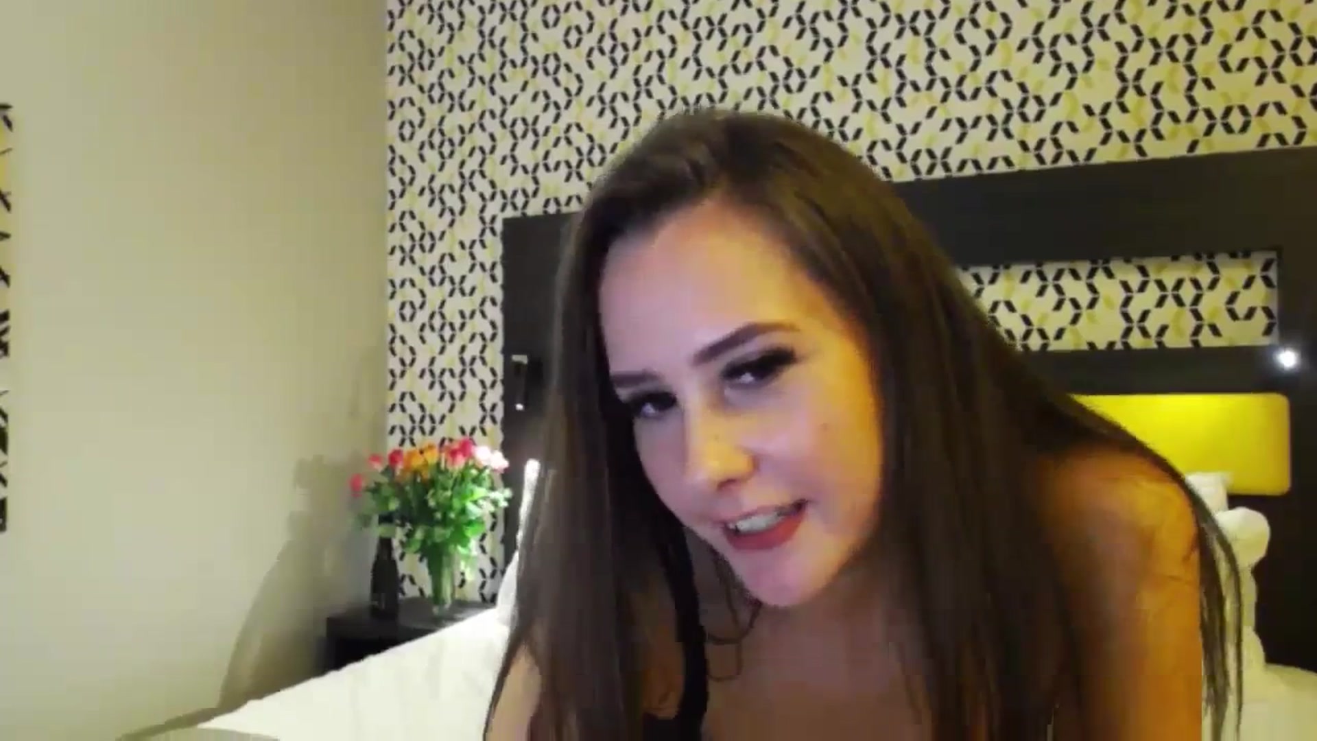 Gallery image thumbnail from RadiInParis's myfreecams stream on, 11/01/2023, 16:13 image 19 of 20