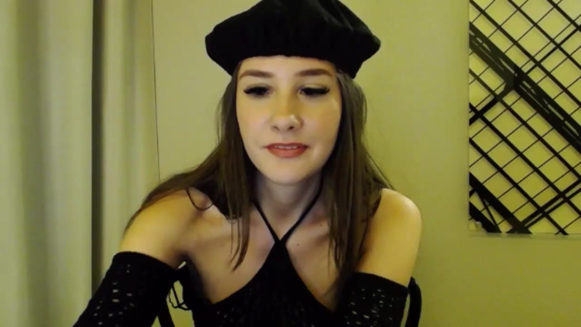 Gallery image thumbnail from RadiInParis's myfreecams stream on, 11/02/2023, 19:09 image 5 of 20