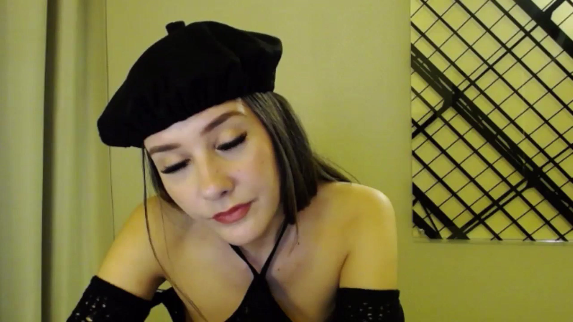 Gallery image thumbnail from RadiInParis's myfreecams stream on, 11/02/2023, 20:39 image 13 of 20