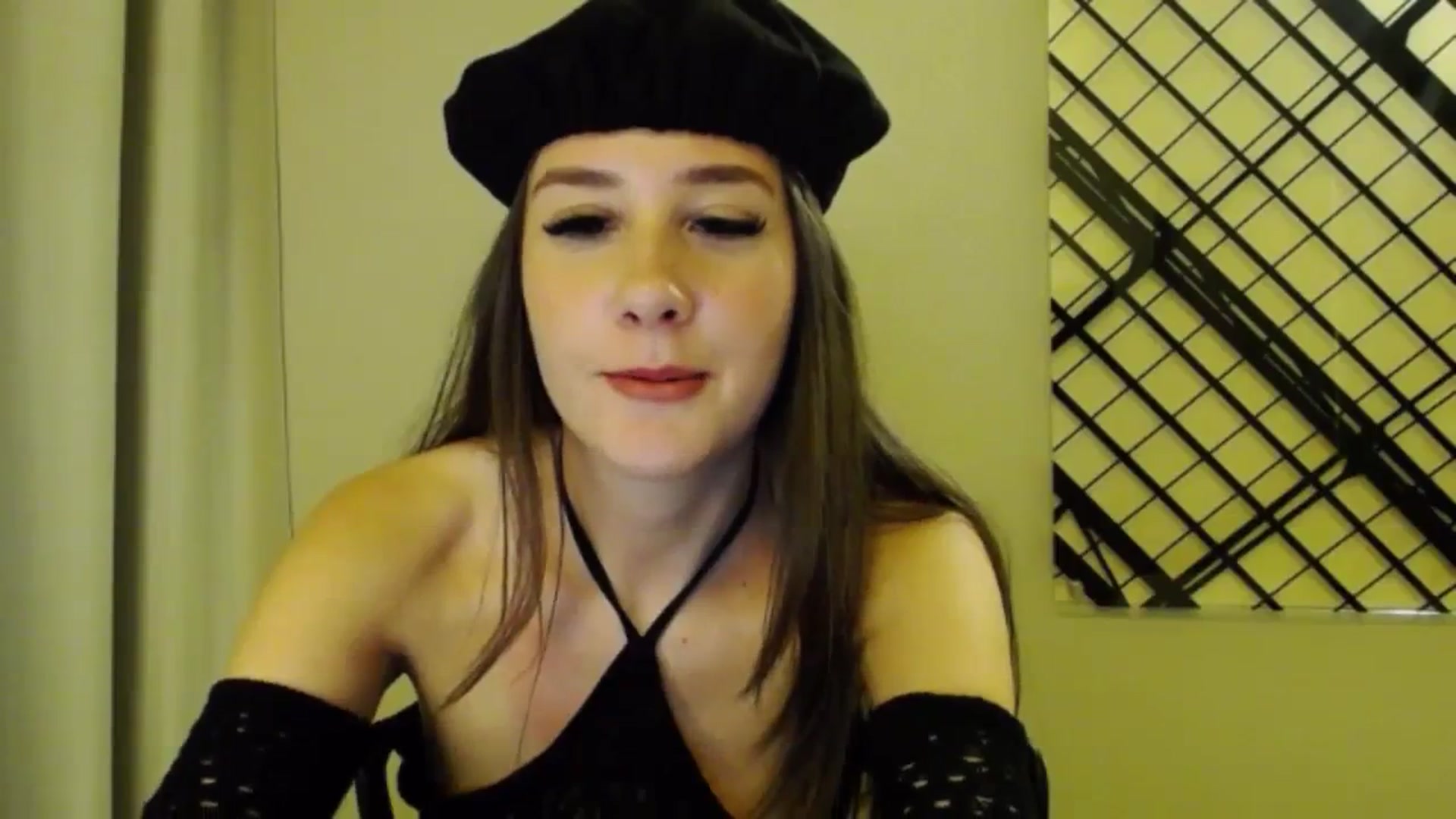Gallery image thumbnail from RadiInParis's myfreecams stream on, 11/02/2023, 20:39 image 20 of 20